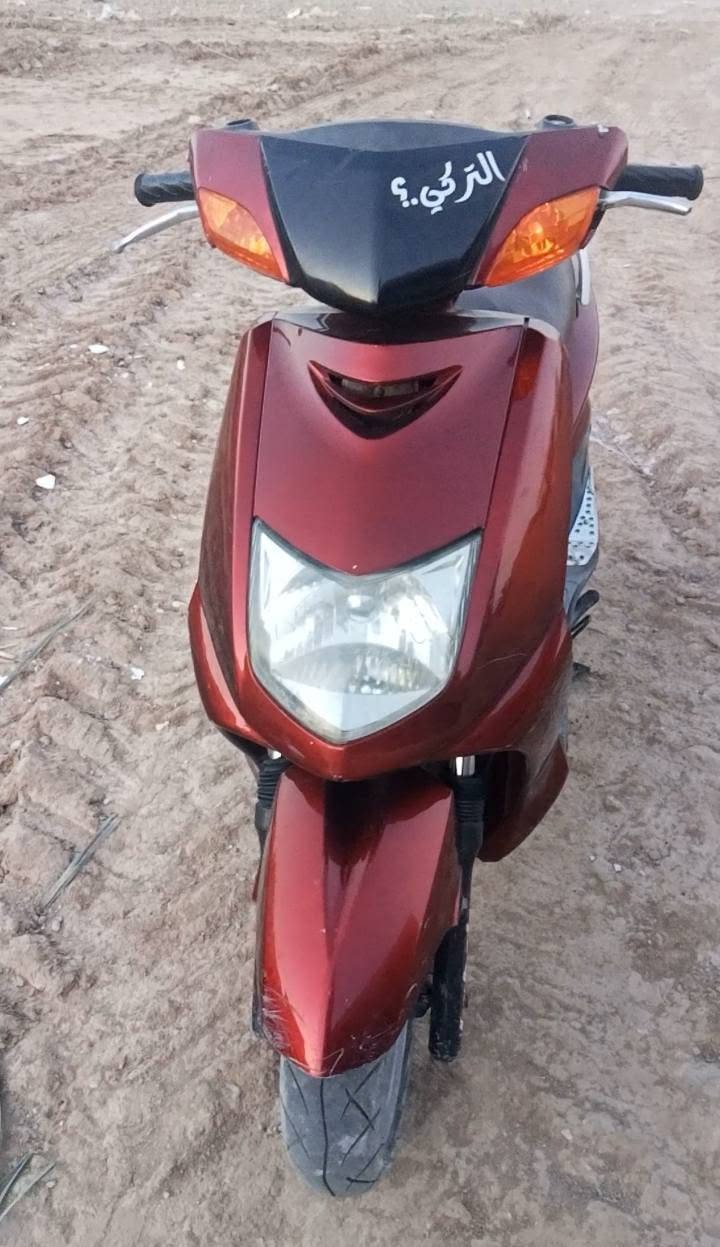 سلام عليكم دراجه سكنس نثيه دراجه كامله من الطول الطول كهرباياته كله شغاله السعر 400وبيه مجال ومستعجل عله بيهته كلش  رقمي ***********
