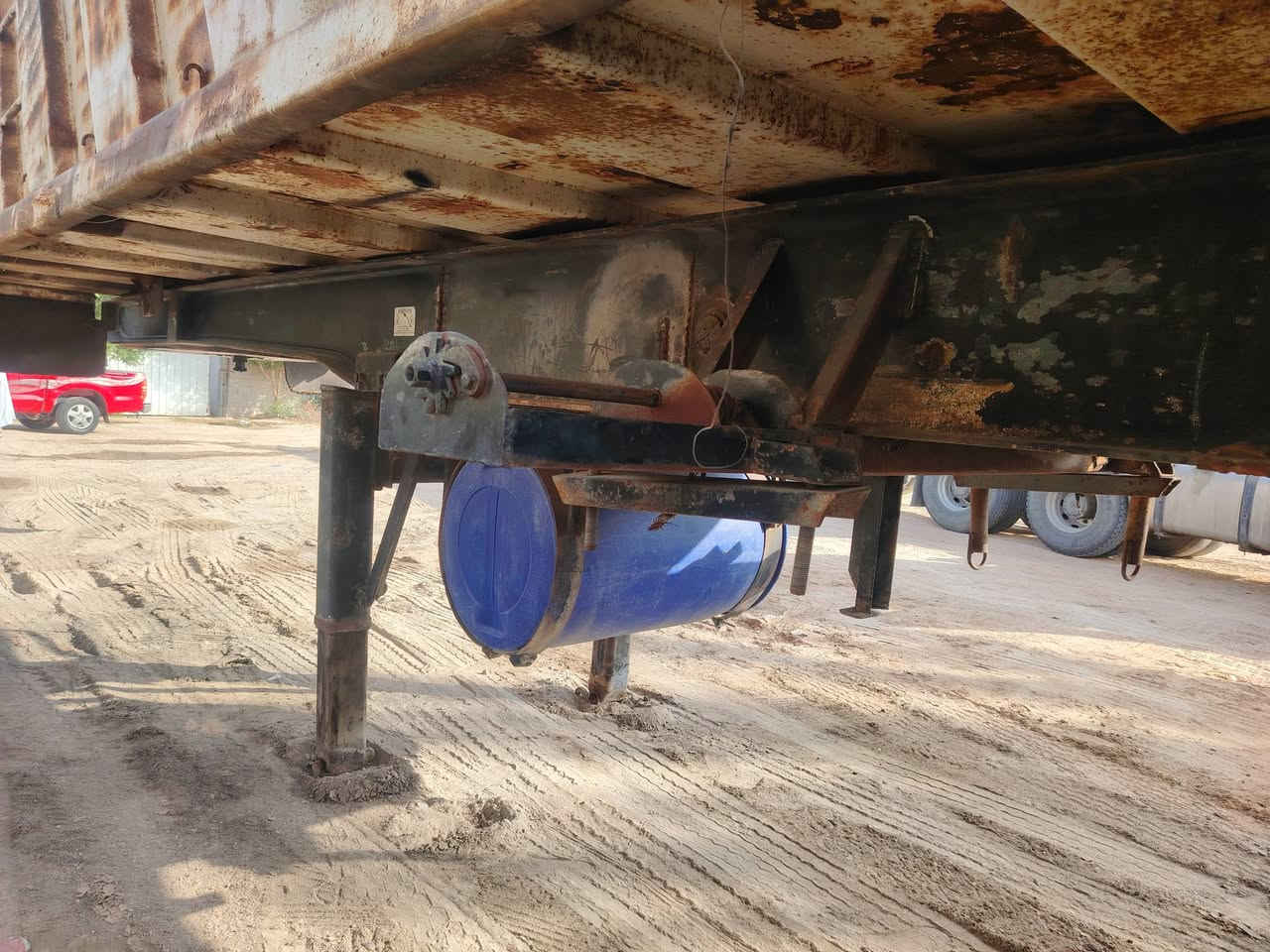 ماموت • ٢٠٠٨ • براد ١٦