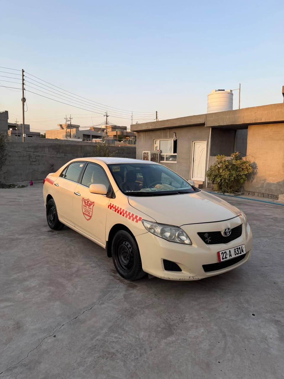 تەکسی  مۆدیل ٢٠١٠ بیلاد زەردی گێر عادی ژینگە و رێگاوبان تاکو ٢٠٣٠ نوێیە بە ناوی خۆمە هەزەی دوو رۆژە بەسەر چووە گێر و مەکینە بێ عەیبە یێک چاملخ رەشە لای خۆم وای لێ هات بستێک سبۆخە دوو سێ جێگا تەعدیلە جێگایەک مەعجونە پێش و پشتی یێک قنجی هەیە
لە گێر سێ دەنگی نییە   
١٢٥ وەرەقە و مەجالێکی برایانە 
***********
*********** أربيل, العراق
