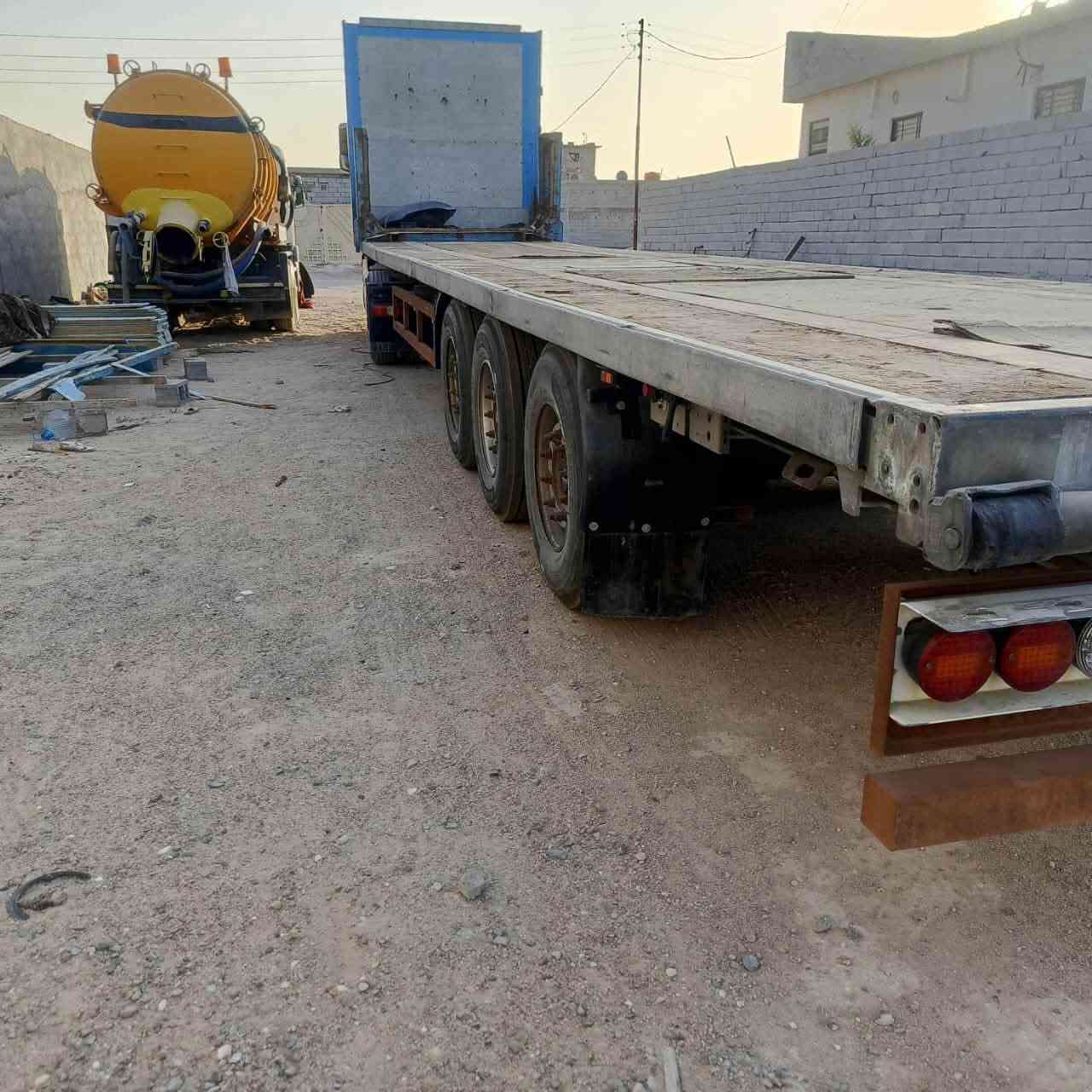 السلام عليكم للبيع اكتروز وحش 2017دخول جديد السياره كفاله ماعده بيه بارد بسيط رقم ادهوك بسم عربي

سياره جديده بمعنه الكلام ماشيه 200الف 
تخم تاير راس وعربانه باقي مواصفات الوحش معروفه سياره متعوب عليه وسياره جاهزه للاخير 

رقم 📲📱***********
📍البصره
