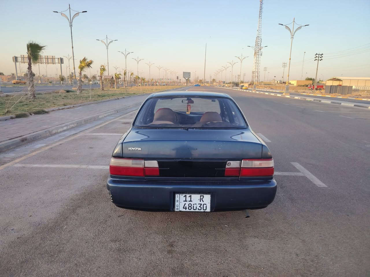 كورولا موديل 92 سع46 قابل للتفاوض الاستفسار تصل على رقم *********** بسمي سيارة جاهزة مكينه كير حداديه تخم تارير  تبريد شغال  جاهزه مكان سياره كربلاء
