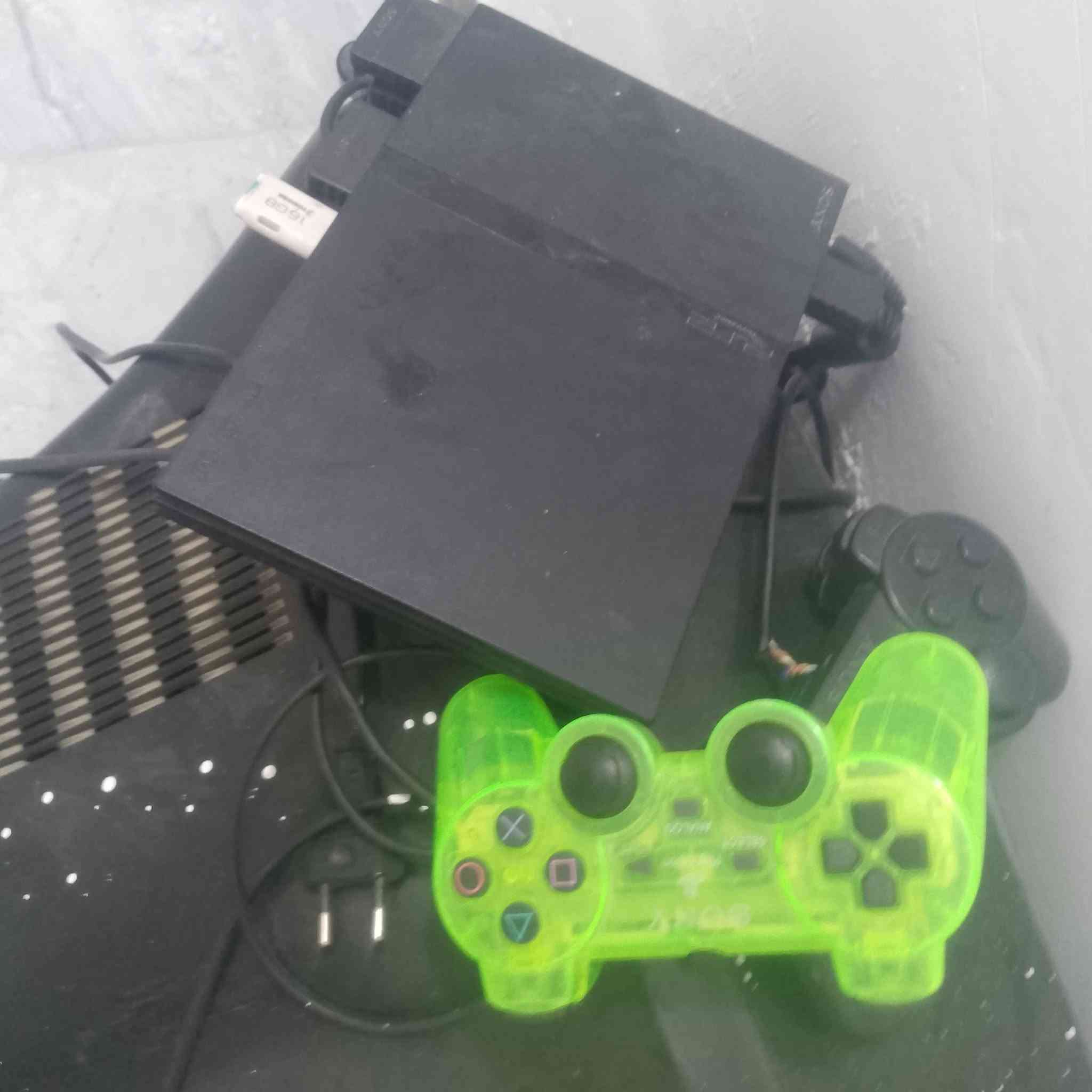 للبيع.  نظيف جدا السعر35.      ***********
