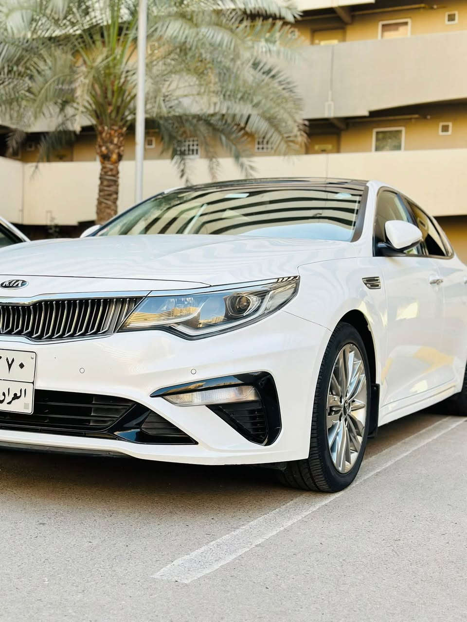 السلام عليكم
عندي اوبتيما 2019 خليجي رقم سليمانيه

مواصفاتها 

1- بانروما 

2- حساسات اماميه خلفيه

3- ويل 19 

4- تحكمات ستيرن + شفتات كير بل ستيرن

5- كير اوتو + عادي

6- مكينه 2400 + دبل صالنصه

7- كارت صبغ مثل التكحيل بل حاملغ الخلفي وره السكن

8- البنيد بي رصعة 

9- گير ومكينه مكفولات من كلشي

10- حداديه جديدة 

11- تبريد ثلج

12- السياره فول نضافة

13- ماشيه 162,000  

14- السعر 160$

15- مكاني بغداد المدائن

16- رقم الهاتف. ***********
