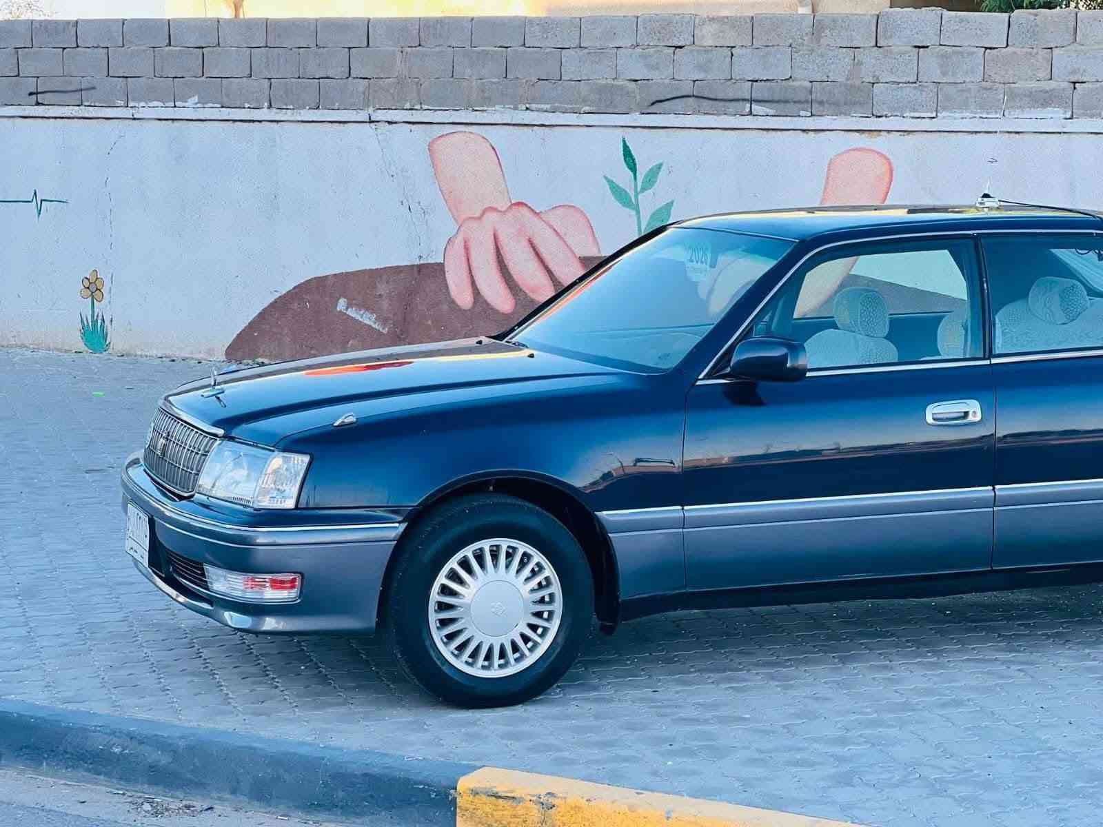 السلام عليكم 
سياره للبيع راس ثور فلات كفاله من كص ونقل وهيئه وغرامات سياره جاهزه تبريد وحداده كلشي جديد 
وسياره بسمي تحويل ثاني يوم 
سعره 88 وبيه مجال  
_________
العنوان البصره زبير حي الاندلس 
الاستفسار ‏‪***********
