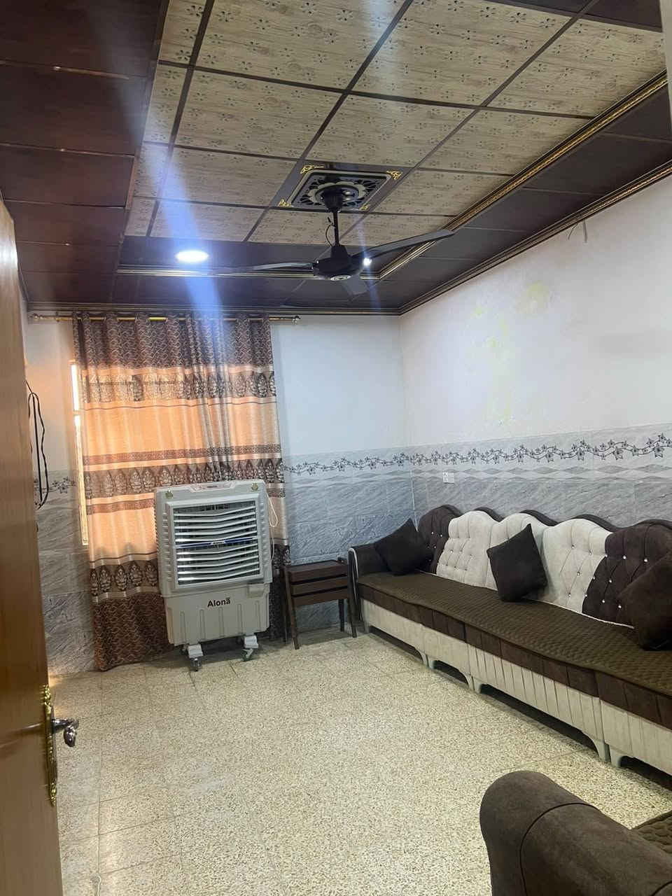 بيت للبيع 100 متر مربع عرفة نوم واستقبال ومشتملاات زراعي حي الزهراء، مقابل معمل الغاز اراضي الفضل مكلف بالنشر هذا رقم صاحبو (( *********** )
