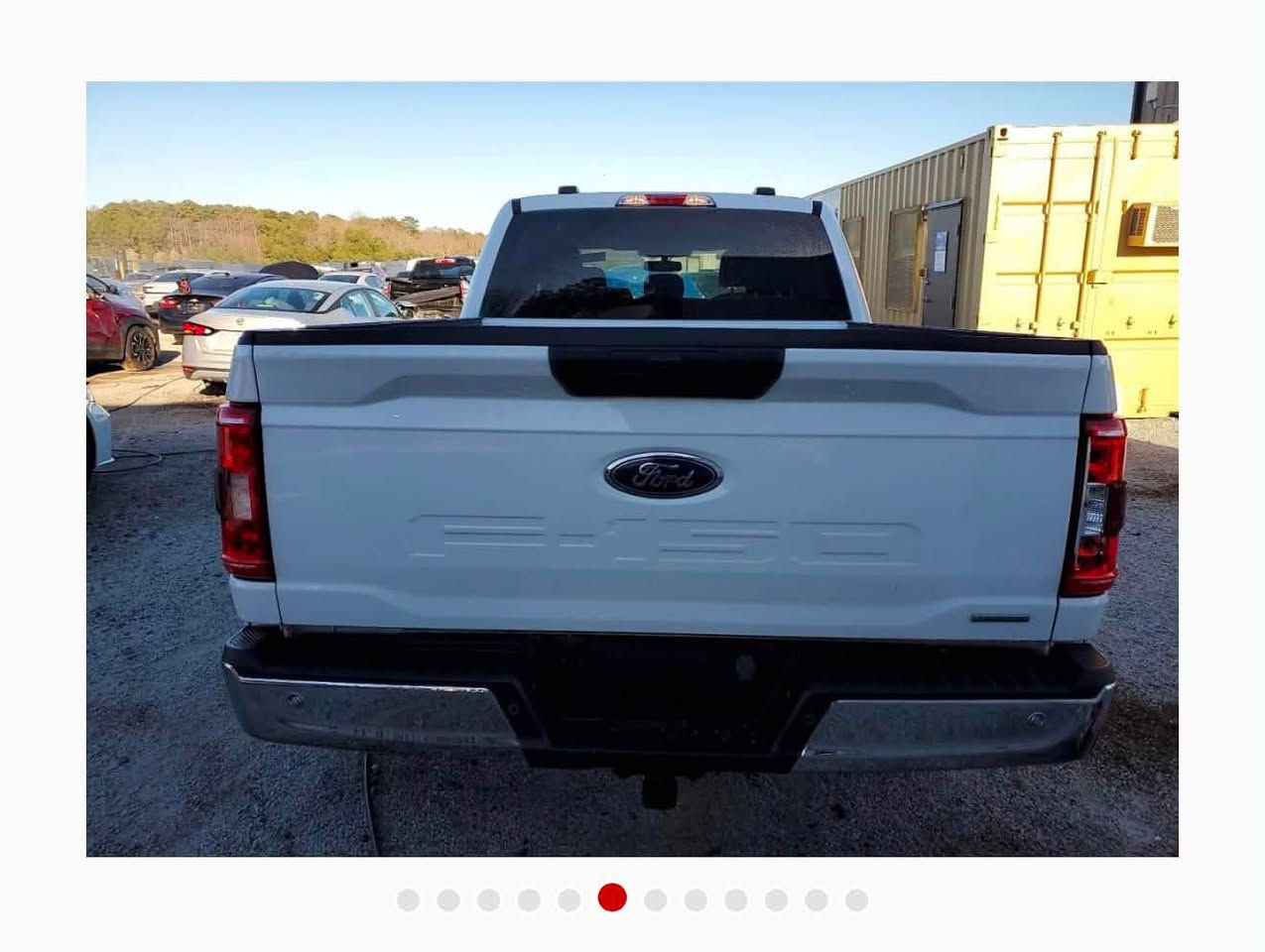 السلام عليكم
فورد F150  موديل 23 باب طويل بدي طويل 
المحرك 6 سلندر 2700 توين توربو 
ورقمها سليمانيه وبأسمي 
حادثها بسيط بس مبدل الجاملغ والبنيد 
كلشي بيها نظيف وجديد من كير ومحرك
ماشية فقط 51 الف ميل
والمواصفات البيها :-
1-كشن السايق كهرباء 
2-والكشنات جلد
3-تحكم سترين جهتين 
4-وتحديد مسار 
السيارة جاهزة من كلشي 
مكاني حاليا اربيل 
للاستفسار اكثر الاتصال ***********
