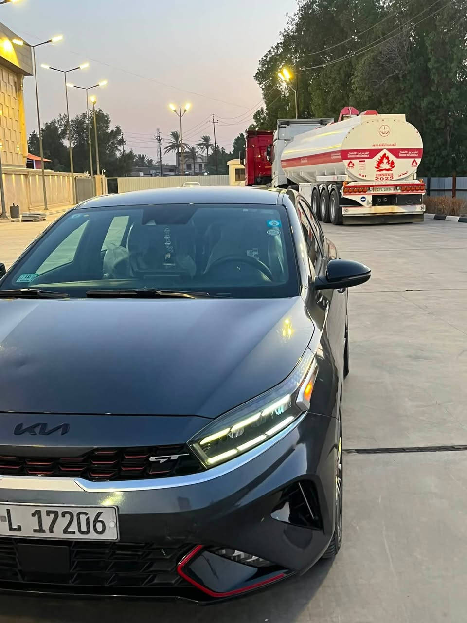 السلام عليكم
بيع او مراوس بكورلا 

كيا فورتي GT توربو محرك 1600

مديل 2023

ماشيه 29

والسياره مكفوله من كل شي كير مكينة حدادية تخم تاير جديد بجم كبس بدون غرامات سيارة خير من الله تشغل وتتوكل

المواصفات

بصمه + تشغيل عن بعد

اضواء ترحيب

والصندوق ترحيب

نقاط عمياء

ورادار امامي وخلفي

شحن واير ليس 

وقيادة ذاتيه

وتحديد مسار

اوتو هولد

تشغيل بصمه

شفتات رياضي 

قطعتين تبريد 

السياره كله مختمه GT

ويل 18 رياضي

رقم بغداد

الحادث قطع وحده جاملغ خلفلي 

العنوان بغداد

بيع مستعجل 

 السعر ١٤٠بيه مجال

***********
