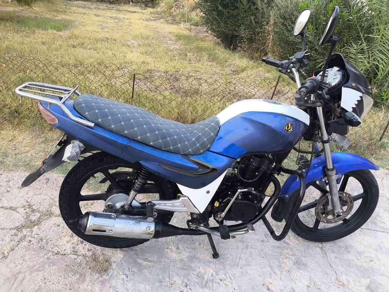 سايم للبيع موديل 2012 مسجل كامل لوحات ثنين بيه نكليزي تحويل مباشر سعره مليون و100 بيه مجال درا جه نضيفه كله شقاله مابيه اي نقص ***********  تصال واتساب
