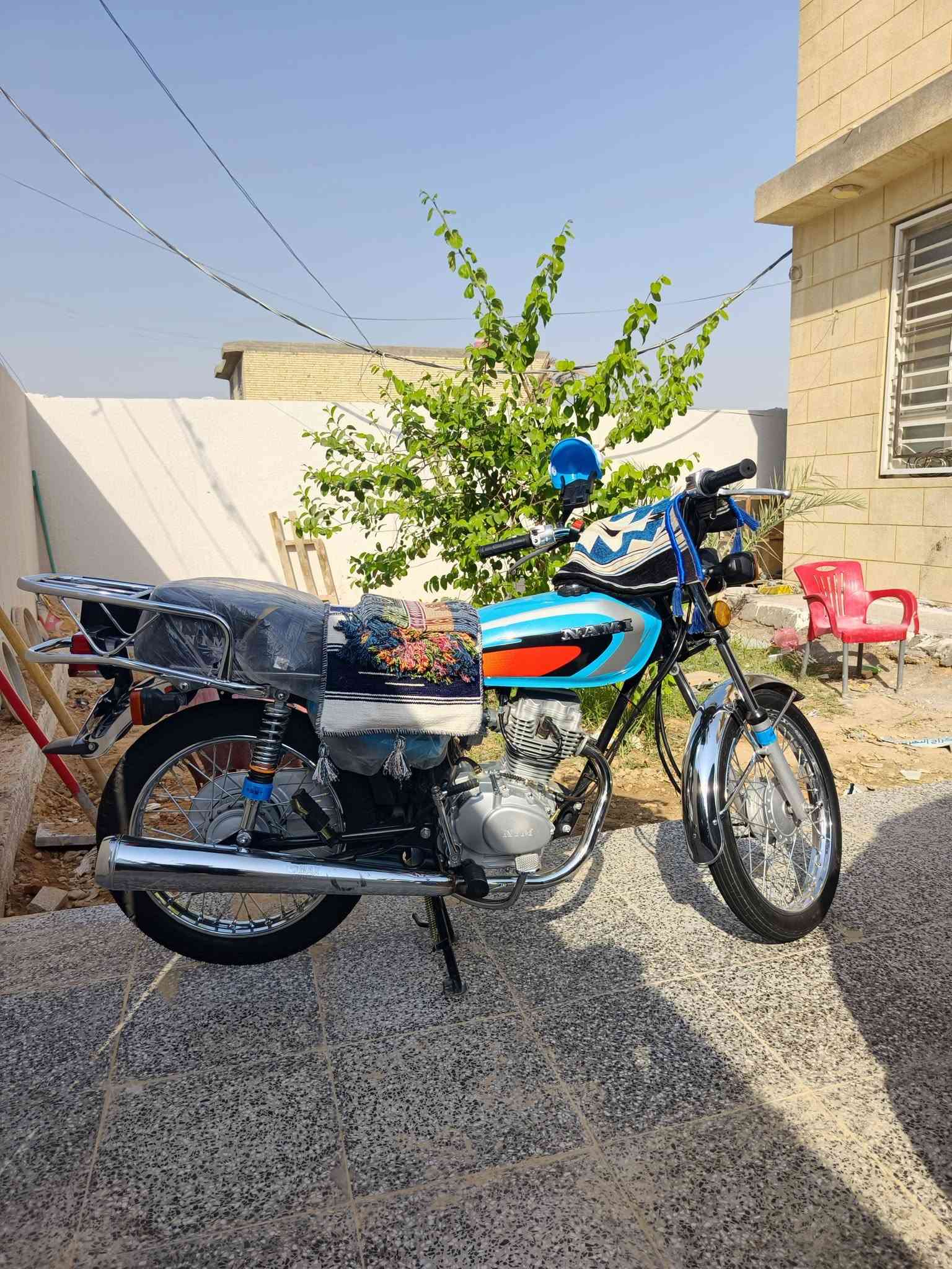 السلام عليكم دراجه اربع كير موديل 27 بعدهي بجيس ومجمبزه على اخر حبايه طالعه من معرض قبل عشرين يوم شوفت عينك دراجه تخبل سعرها 840  وبيها مجال متواجد خاص ورقم ***********
