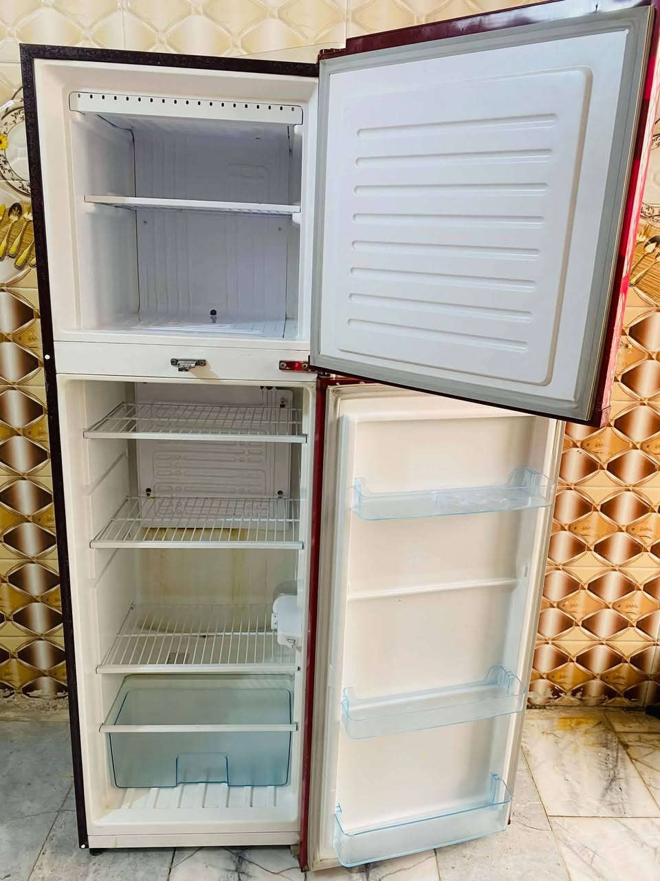 ثلاجة • نظام تجميد • بغداد الشعب
