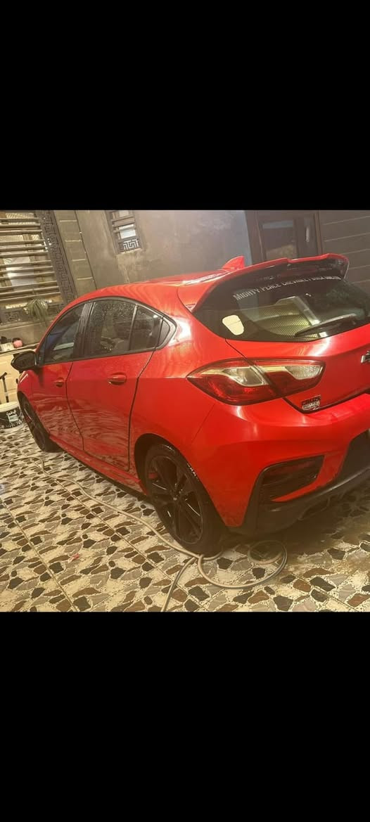 شوفرليت كروز موديل 2018 لون ماروني 

وارد امريكي حادثها البنيد صبغ والجاملغ الامامي الايمن بيه بارد والباقي مكفول

رقم بصره شرط التحويل  

محرك مكفول 

ماشيه 100 km

سياره جديده وجاهزه 

السعر 80 $

مكان السياره بصره القبله 

للاستفسار ***********
