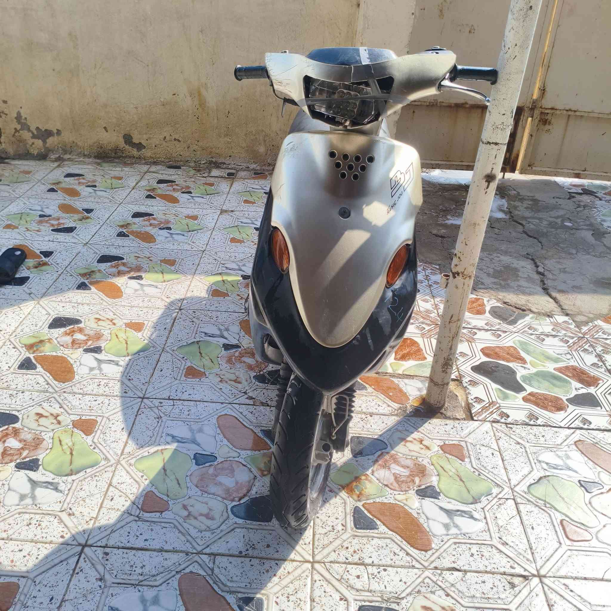 اوراق • دراجه • للبيع