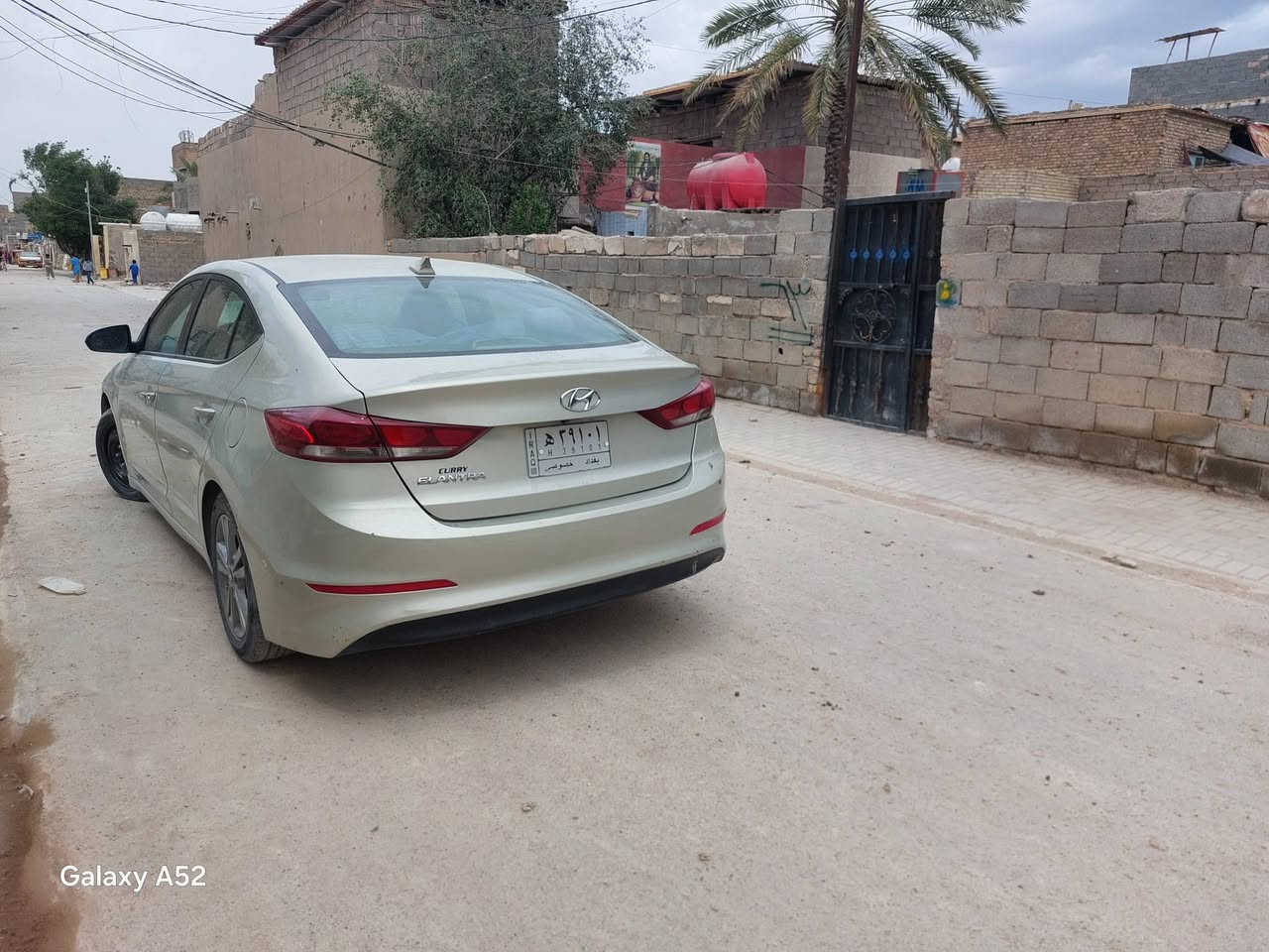 بيع مستعجل سياره إلنترا موديل ١٧فول موصفات عده الفتحه كير ومحرك وتبريد وحداديه مكفوله بسمي تحويل مباشر سعر ٩٥ العنوان مدينة الصدر هذآ رقمي ***********
