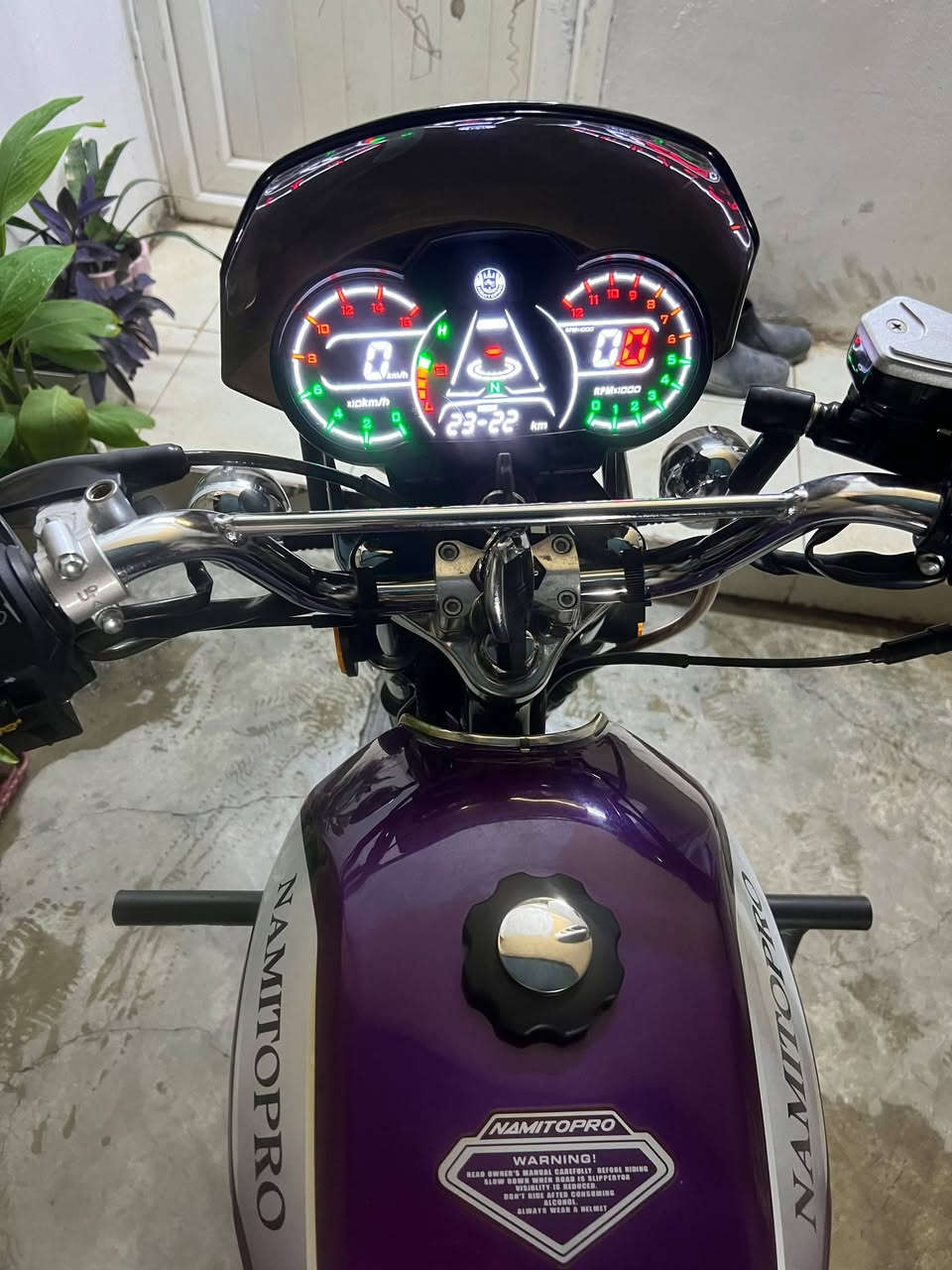 متاح دراجه N-MAX
موديل 26
200cc
منفيس الاصلي 
بشرط اخو الصفر مكفوله كفاله عامه 
رقم  واتساب ***********
