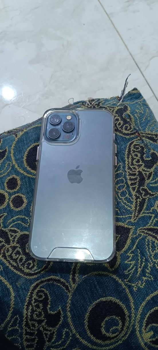 سلام عليكم 12برو ماكس ذاكره 256 بطاريه 89جهاز نضيف مبدل شاشه وبطاريه فيس ايدي متوقف وعدي السماعه بدلت الشاشه وتوقفت ولثانيه شغاله السعر 260قفل قفل مكاني بغداد حي البتول***********

نص مكتوب في الصور:
- ٣:٥٧
- حالة البطارية والشحن
- رسالة مهمة حول البطارية
- تعذر التحقق من أن بطارية هذا الـ iPhone بطارية أصلية من Apple، قد لا تكون التفاصيل دقيقة تماماً.
- لمعرفّة المزيد
- ٨٩٪
- الحد الأقصى للقدرة
- هذا قياس لقدرة البطارية مقارنة بقدرتها عندما كانت جديدة. قد تتسبب القدرة المنخفضة بتقليل ساعات الاستخدام بين عملية الشحن والأخرى.
- أقصى قدرة للأداء
- الـ iPhone غير قادر على تحديد عمر البطارية.
- شحن البطارية المحسن
- للحد من استنزاف عمر البطارية، يتعلم الـ iPhone من عادات الشحن اليومية، بحيث ينتظر ولا يتجاوز ٨٠٪ حتى يحين موعد حاجتك إلى استخدامه.