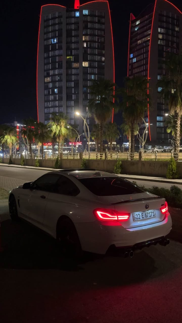 للبيع ٢٠١٩ مثل  الحادث مال امريكه جاملغ  صبغ البونيد امحدث m الدعاميات m  باب السكن صبغ  يعني قطعتين و البنيد امحدث    السياره جاهزه هزه و سنويه كلشي جديد ابأسمي و عنده كتاب مال طذليل     شرط بدون دواخل ايرباك الكشن طاك فقط  بدون شاصي و لغد مكان السياره سليمانيه *********** Bmw 43i 2019 chamalaxe peshawa boyaxa bonetaka gorawa ba m4 lagal da3ameka. Dargay saknesh boyaxa. Benawgrtn  peshw dway kaps erbage kwshn taqewa swkanw daxhbul basharat السليمانية, العراق
