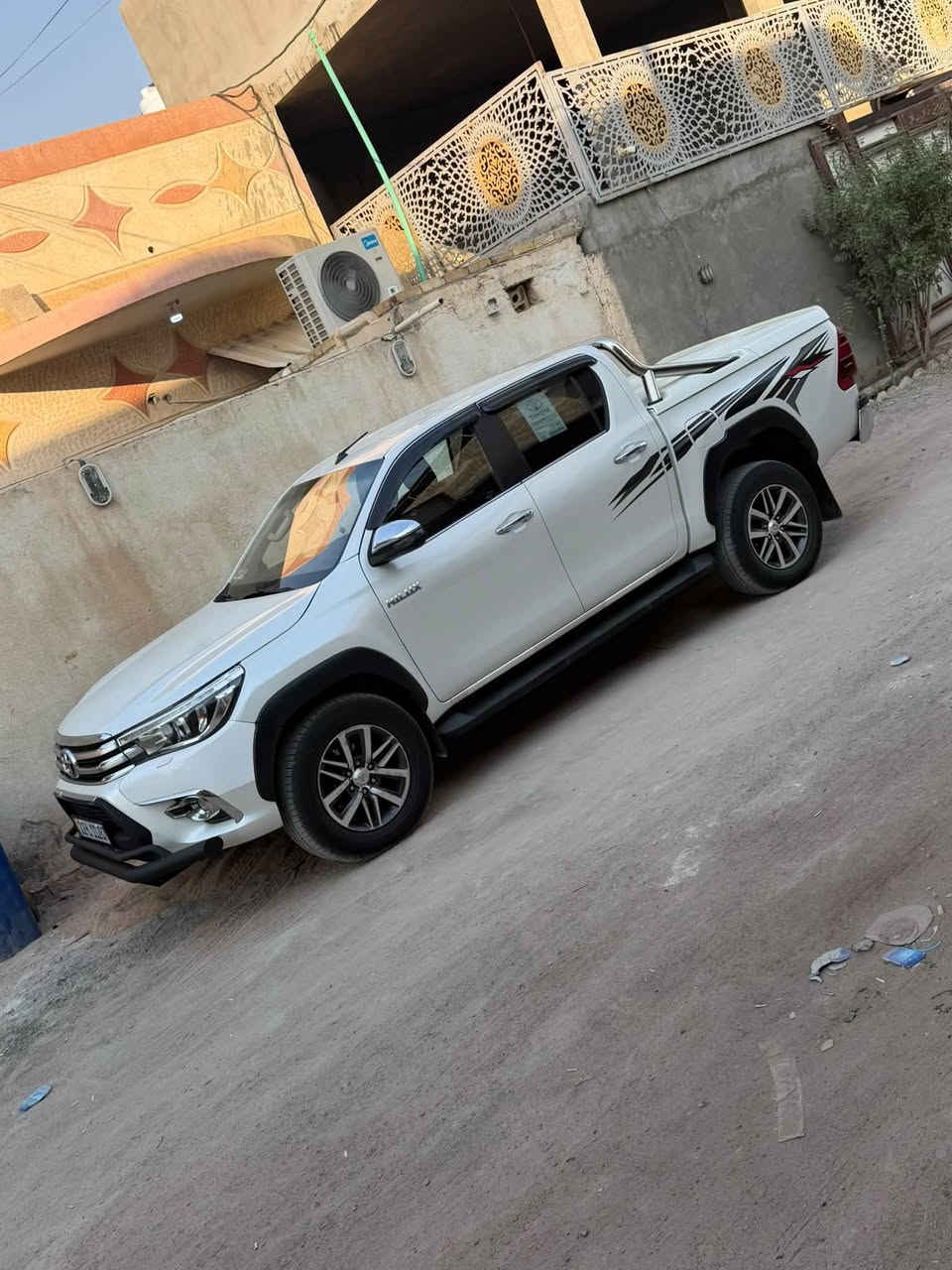 هايلكس • ٢٠١٨ • رقم بصره