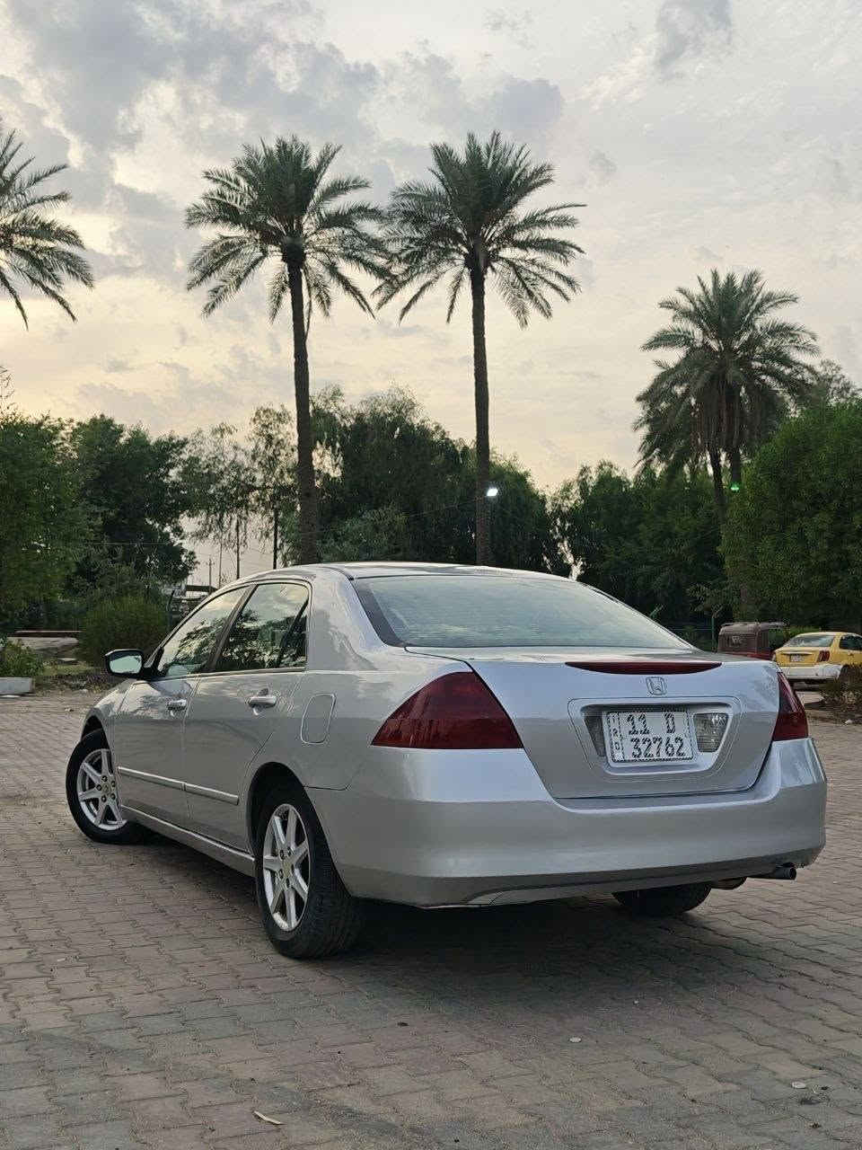 اكورد ٢٠٠٧ • مكينه ٢٤٠٠ • رقم بغداد