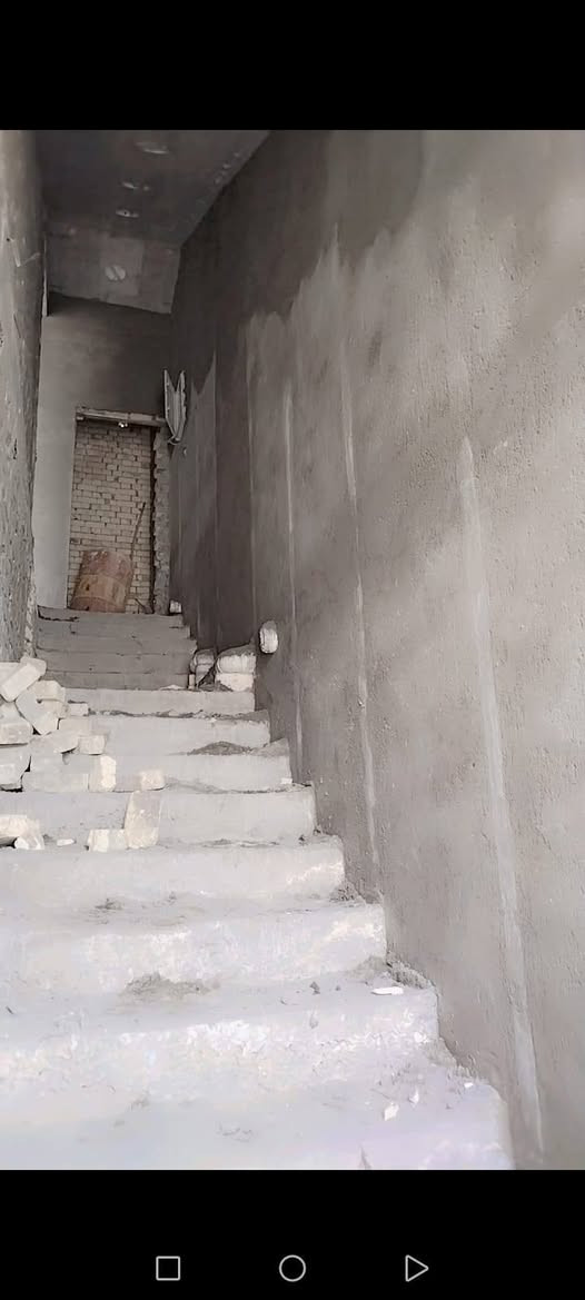خلفه لبخ وجص ونثر متفرغ حالين اشتغل اكباله يوميه متر اتصال ***********
