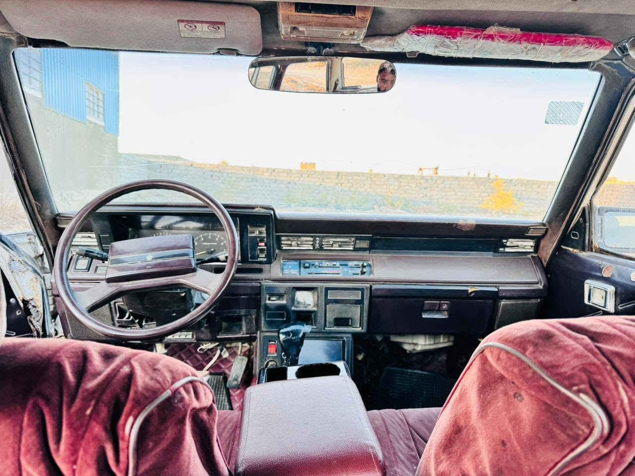 سوبر 85 نضيفه.مكينه كارتون كير بي صفنه بسيطه  عل بگ فقط  غرفه حلوه حداديه زوينه  رقم بغداد انكليزي سنويه لل30 بأسم جاري.. مكاني الشطره سعر28…… . ***********
