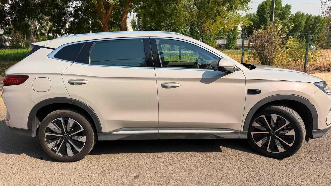 Byd سونك بلاص للبيع فول موديل ٢٠٢٥ ماشيه ٢٢ الف بيه ضربه  او خفيفه بلجنطه وممصلحه على هاذه وضعه  وبيهه  شخط يم قبق الجنطه مكاني بغداد الكاظميه
الرقم *********** السعر : خاص
