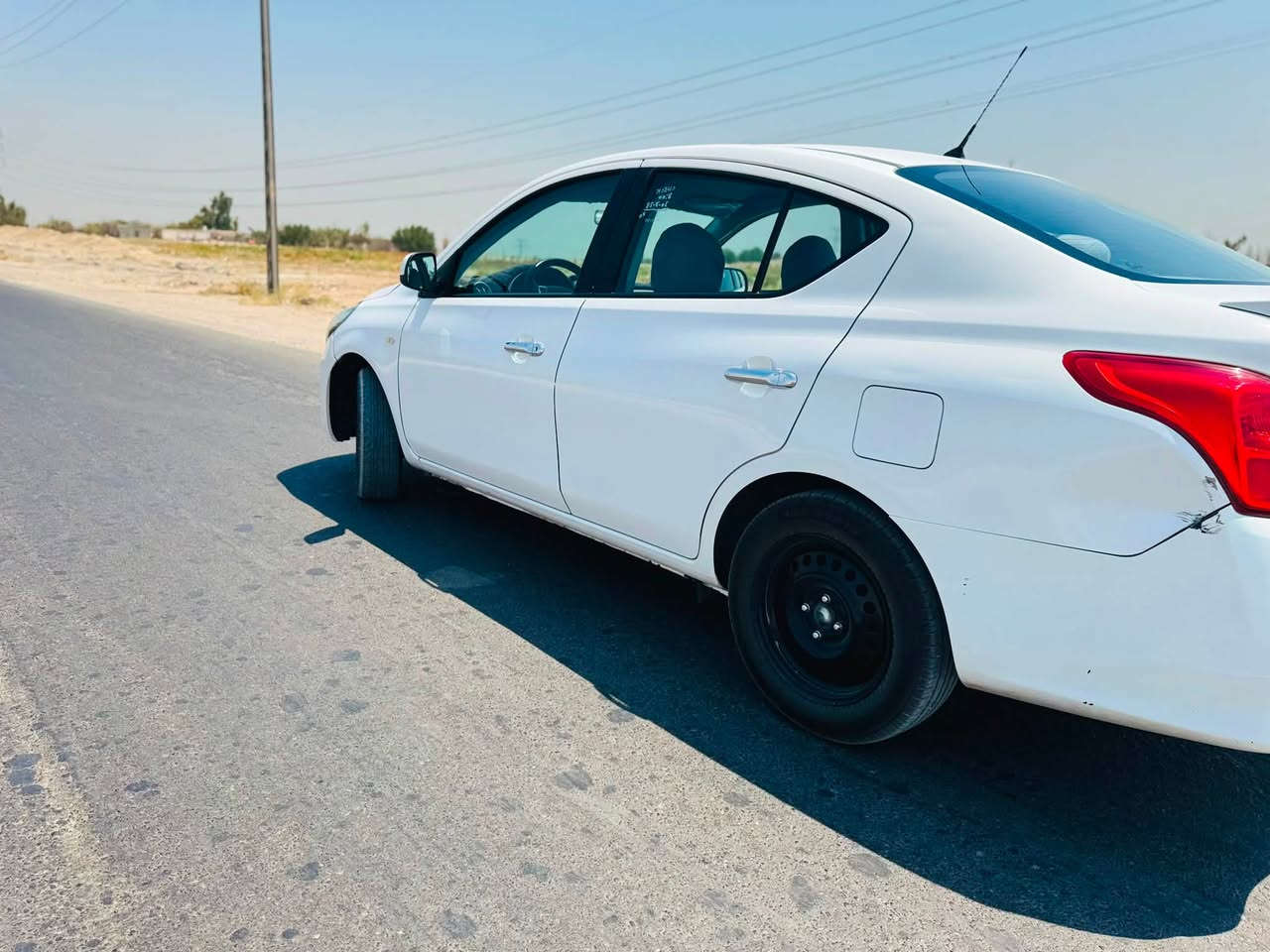 نيسان صني هندي 2021
ماشيه 137
كفاله صبغ وتبديل فقط بارد
تخم تاير جديد+حداديه جديده السياره جاهزه 
مكاني نجف خان النص سعرها٩٨$ بيه مجال قليل 
***********
