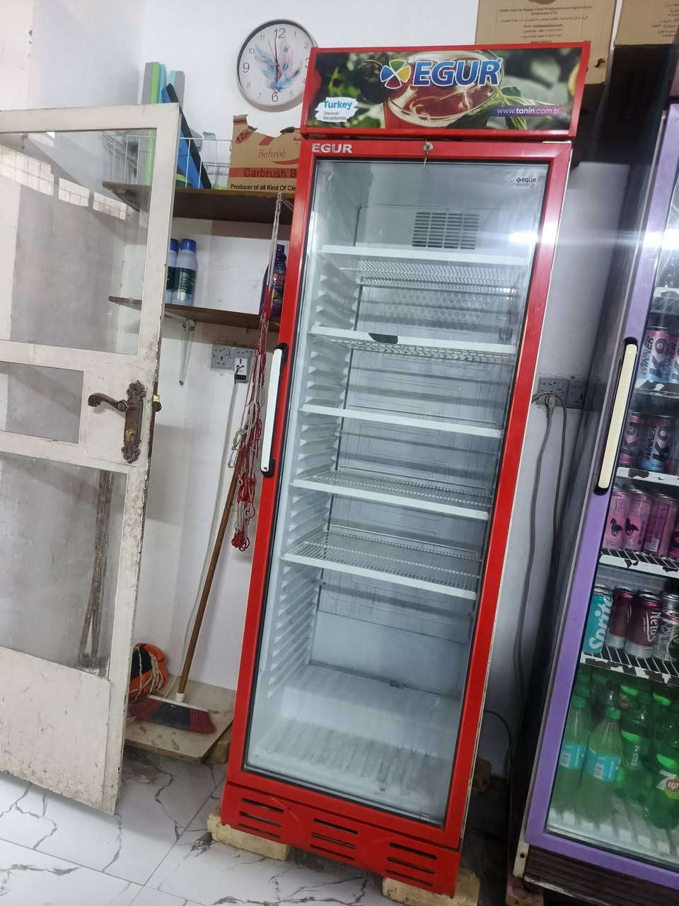 براد عمودي عداد 2 نضيفات لبيع سعر 400 بكاني ديالى رقمي بي وساب ‏‪***********‬‏
