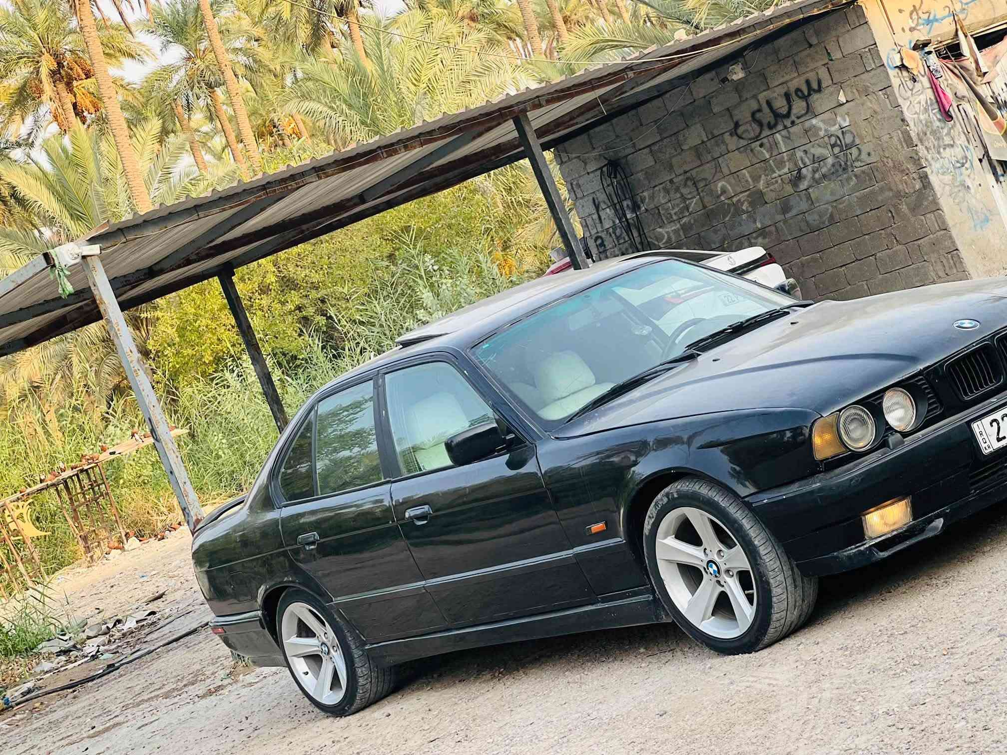 سلام عليكم بي امً525 جاهزه من كولشي سياره خير من الله كير مكينه حداديه تبريد ثلج مكينه 25 مسكر عدل الي مرغوب كير اوتوً سياره معايزه برغي رقم أربيل دولي مكان سياره نجف كوفه السعر 45 وبيها مجال قليل اتصل وبيك خير ودلل ***********
