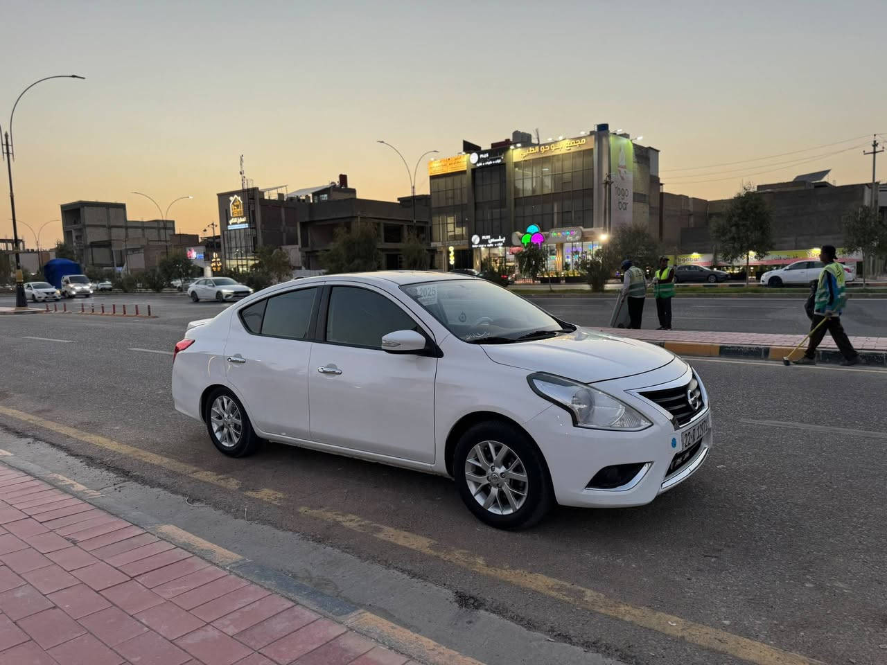نيسان صني 2025 ماشيه 30  سياره زيرو  بيها جاملغ صوب سايق    غلط مصنعي مبدل اصلي طبق الاصل باقي كفاله عامه رقم اربيل *********** رقم راعيها اني مكلف بنشر  مكانها نجف الاشرف
