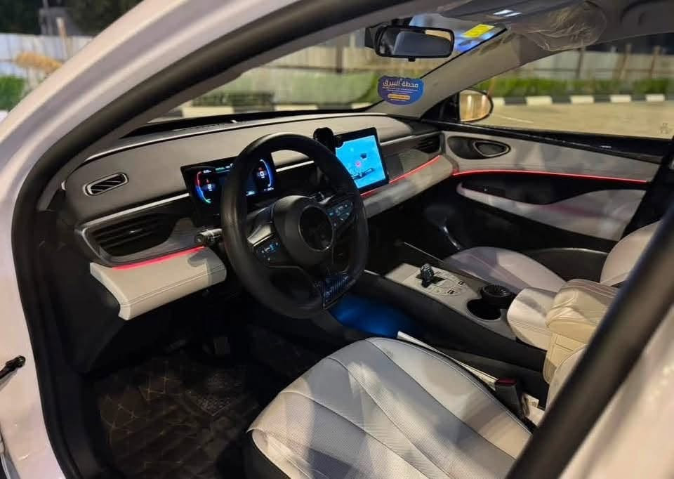 السلام عليكم BYD SEAL 05  السياره مرقمه جاهزه بغداد بسمي كفاله  عامه من رصعات بيها شخط كد اصبع فوك يدت السايق  ماشيه 11الف السياره متعوبه عليها بيها كات كامل اسود السعر 20قفل وكلشي موجود بل سوك كلشي تلكه الشاشه محدثه بل كامل بس الدوشمه شديتها 160مابيها اي نقص مكاني صلاح الدين تكريت
للستفسار***********
