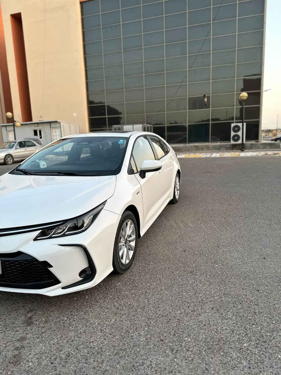 كورلا موديل ٢٥
ماشيه ٣٥ الف
فول مواصفات عدا كشن كهرباء
السياره كفاله عامه بدون صبغ وبدون بارد
رقم بغداد
السعر ١٥٨ 
العنوان فلوجه
***********
