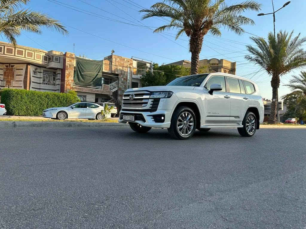 لاندكروز Gxr لمتدد(S) موديل 2025 ضمان شركه ساز مكفوله كفاله عامه ماشيه 14الف على ايدي طلعته زيرو من شركه مغلفه PPF هذا اصلي ابو 3000 دولار مو ابو مليون ابسمي السعر 76 الف دولار قبل للتفاوض استفسار اكثر *********** بغداد, العراق
