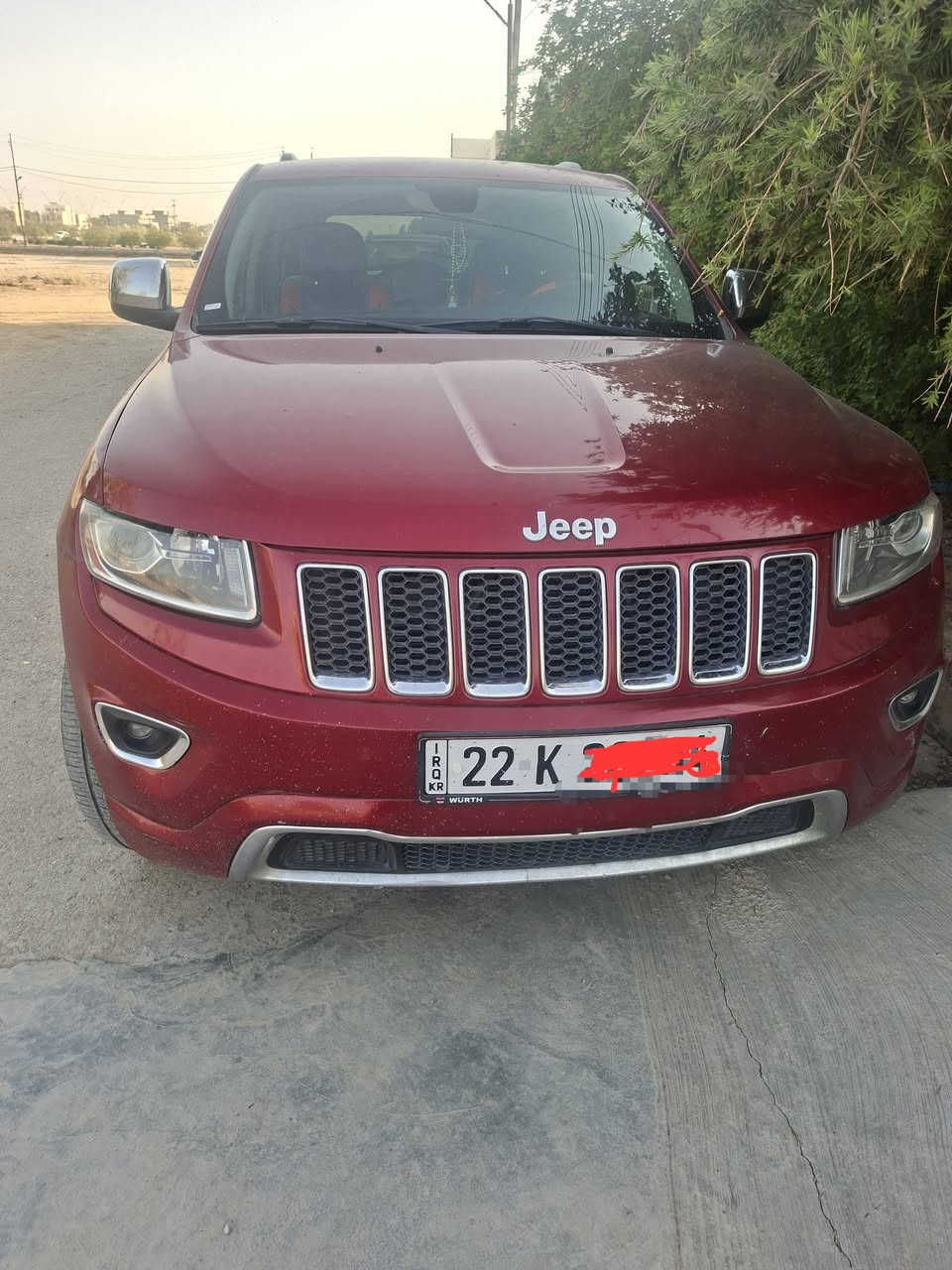 السلام عليكم جيب موديل ٢٠١١ للبيع فقط محدثه ١٥ السياره مابيه اي نقص كامله من كلشي بسمي ***********
