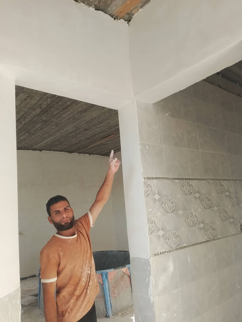 سلام عليكم ***********
#شغل_مساطر_وعلخيط 🧵📏
كادر لبخ جص شغل عالمساطر #من_الموصل  البيت يطول 3إيام المبيت ابنفس البيت النشتغلو التزام بالموعد وأتقان بالعمل والي يريد شغل مرتب وتلف ماكو  شتغلت بيوت عديدة في الشركاط  جميله بعاجه سكنيه الخضرانيه الفليته الخانوكه السده حي زراعي الخصم ولي يريد يشوف شغل اني حاضر مجموعة تتكون 4 وصطوات 4 عمال  هاذا جزء من عملي ومن الله التوفيق للجميع الخاص مفتوح  وشتغلت في اسديرة
