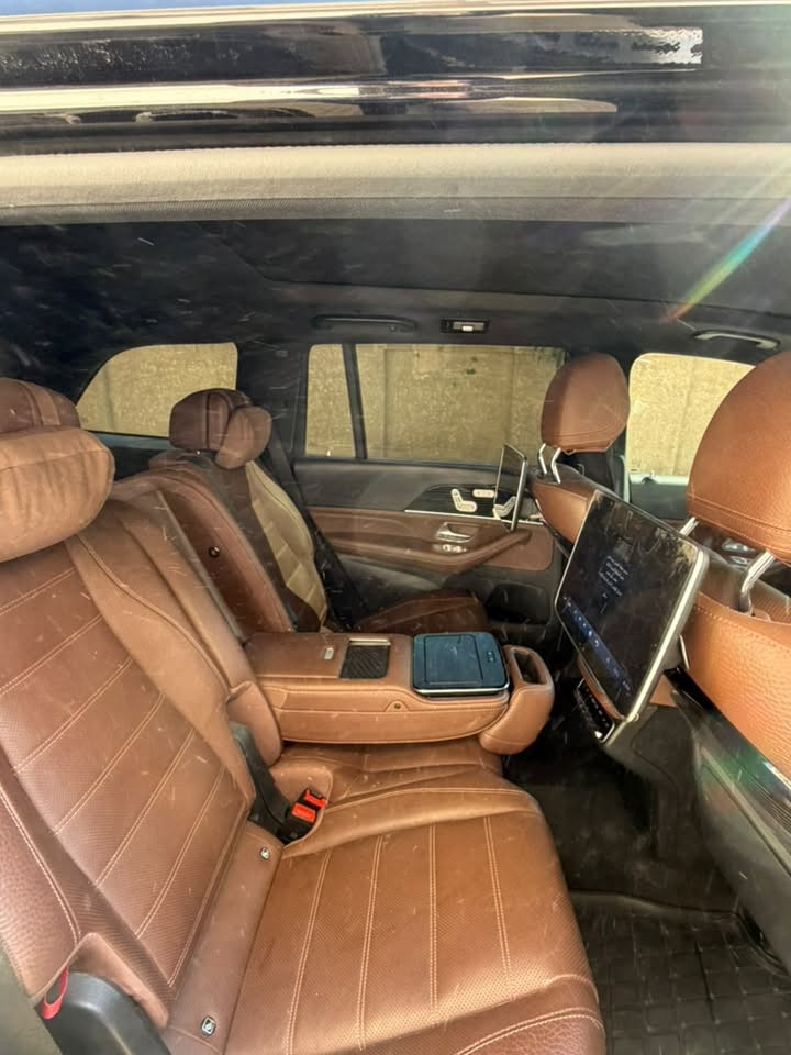 مارسيدس بنز
GLS580
 موديل 2024
لون اسود 
السياره وارد اوربي ضمان دولي دبل بصمه 
السياره مكفوله كفاله عامه من اي ملاحظه 
ماشيه 27000 KM 
مغلفه PPF
رقم اربيل مميز 
٧ راكب 
جلد
مقاعد تدفئه  وتبريد  امامي وخلفي 
مقاعد مساج امامي و خلفي 
شاشات امامي خلفي 
ايباد 
كار بلي 
جميع المقاعد كهرباء 
دات شو 
دشبول بانورما 
سماعات عدد٢ خاصه بلشاشات
بردات خلفيه كهرباء 
بيع او مراوس مع تاهو او GMC
المكان بابل / الحله
***********
