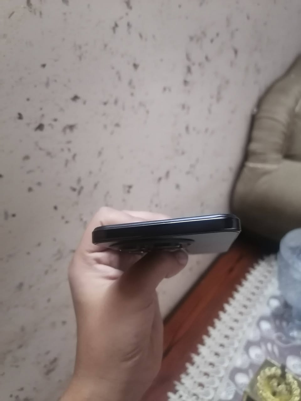 السلام عليكم تكنو سبارك 30 برو ذاكره 256 الرام16 الجهاز صيني الجهاز نظيف ما مفتوح تعال خاص عنوان الموصل حي القاهره ***********سعر75بي مجال
