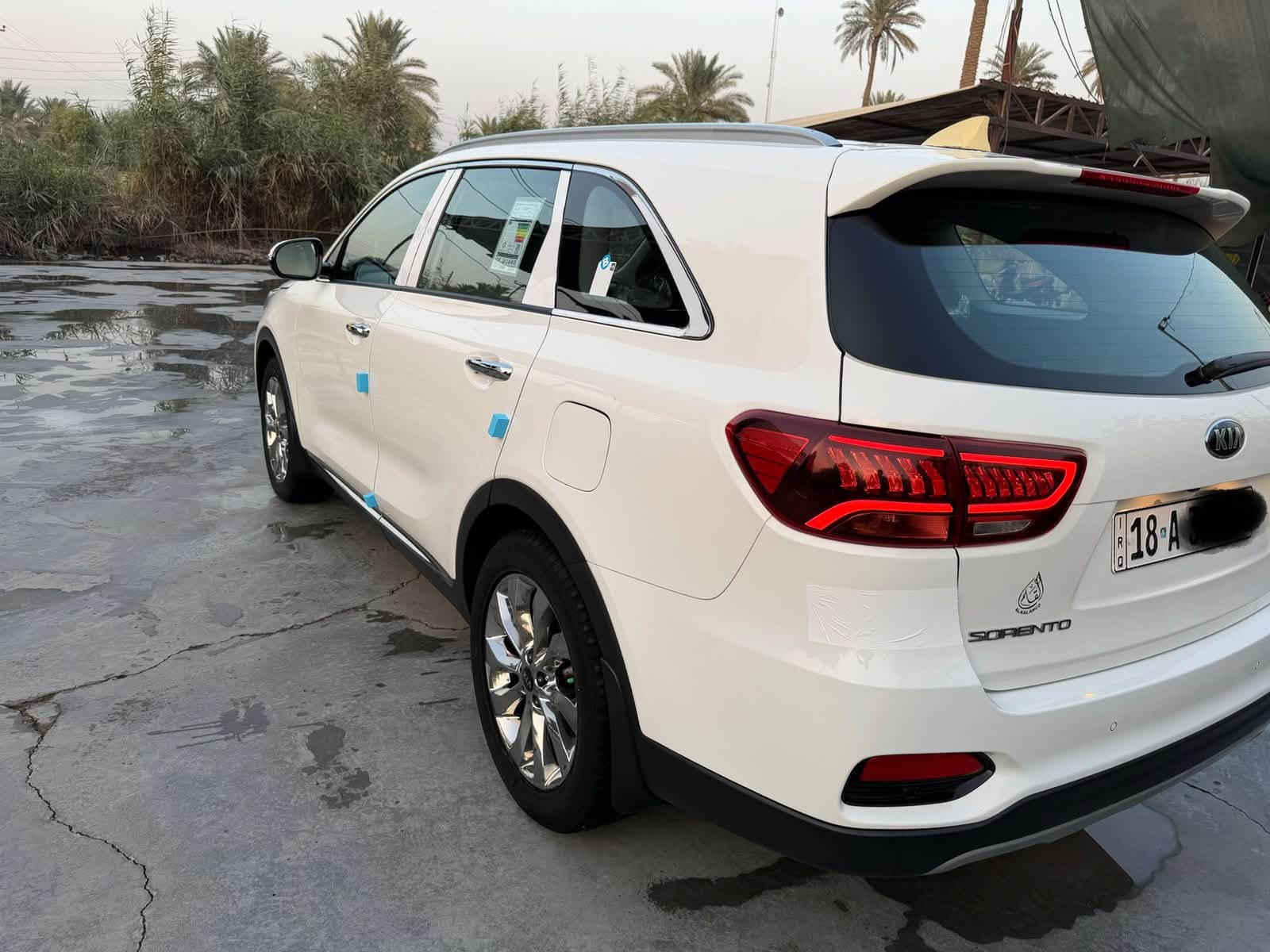 السلام عليكم ورحمة الله وبركاته 
للبيع سورنتو 2020 خليجي وكاله الدوليه
رقم بابل الجديد سنويه 2031 مكفوله كفالة عامه فقط ملاحظة جداً بسيطه السياره كارتون وجديده واحله من الصور على ايد وحده من الزيرو وماشيه 73 الف 
مقاعد امامية كهربائية 
مقاعد جلد بقلاوة لونين 
سايدبريك دكمه
4 كامرات محيطية 
اوتو هولد 
مود درايف 
نظام منحدرات 
حساس امامي 
حساس خلفي 
دبل شباك
لايد عدسات
يدات نيكل
شاحن تلفون واير لس
تبريد 3 قطع
7 راكب
بردات خلفيه
مكينه 3.5
بصمه عدد 2 
اشاره مرايا
شاشه
صندوق كهربائي 
يدات نيكل
تخم تاير اصلي بيه
السياره ع البلاد نايلون الشركه بيه
سبير وعده بعدهم ع الزيرو
اريل نفكيشن
5 ويل كب
السياره جديده وكلشي موجود بالسوك
السعر 255$ وبيه مجال
مكان السيارة بالحله 
للاتصال 
***********
