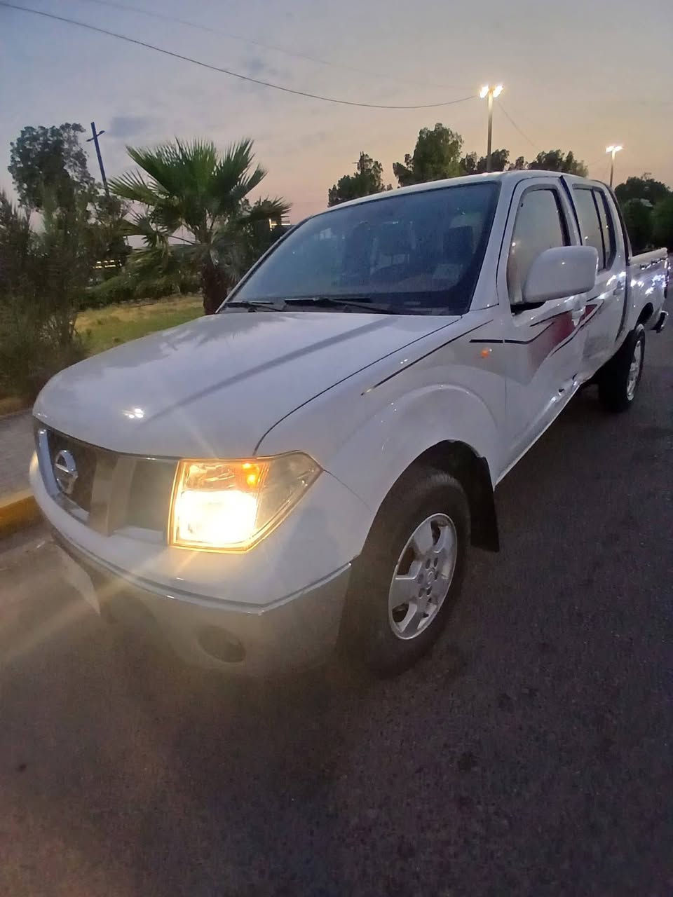 نيفاره ١٧ اوتوماتيك رقم بصره بسمي بيه اربع قطع صبغ بدون دواخل مكينه كير كفاله 135 ورقهبيه مجال قليل السياره بل بصره *********** هذه رقمي بي وتساب وتصال
