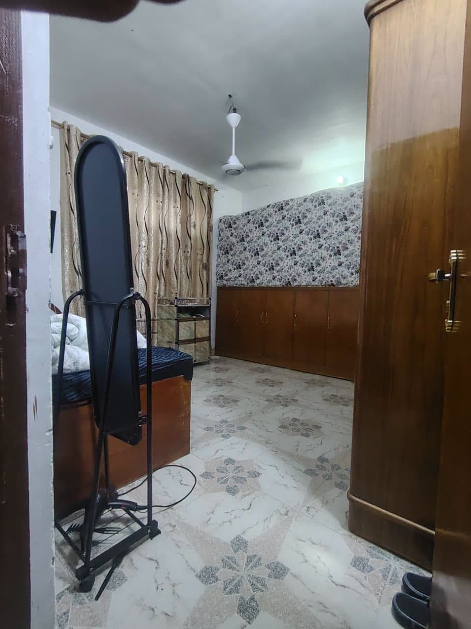 دار سكني للبيع  | ام الخيل الثالثة
_______________________________
 الموقع | مميز قرب مدرسة المتفوقات وشارع 20
_______________________________
 المساحة | 110 م2
الواجهة | 10 م
_______________________________

🔹 تفاصيل الدار بناء نظيف 
 :3غرف نوم + استقبال + صالة + مطبخ + صحيات متكاملة
__________________________________

للاستفسار اكثر زورونا في مكتبنا الكائن في :
ديوانية - الجزائر- مقابل برج الامراء 
مجاور مستشفى الحياة للعيون - د.حسنين
او الاتصـــال على الارقام
***********
***********
#عقارات_الديوانية_حبيبتي
#ريلز  #اخبار #الديوانية
