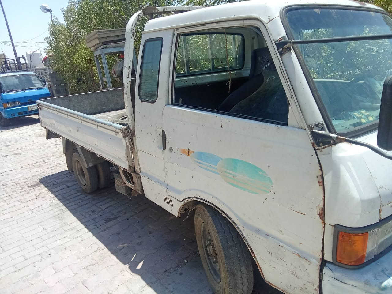 كيا بنكو 94رقم بغداد دولي سنوية 29سيارة جاهزة 7جنكال كير محرك شاصي مكفولات العنوان بغداد المعامل السعر 48 وبيها مجال قليل سيارة مال جناي ***********
