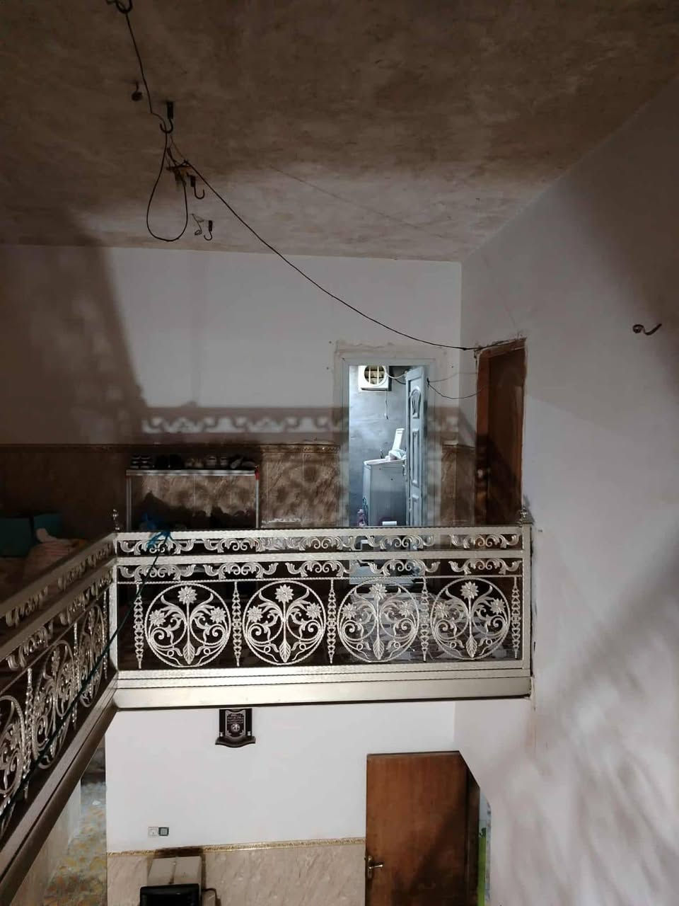 🏠 #دار #للبيع #للبيع | 

📍 الموقع: العسكري
 
📐 المساحة:( 200 ) م²

🏗️ التفاصيل: طابق ونص/ 3 غرف نوم 

💰 السعر: [$$]

📞 للاستفسار : ***********
     اتصال او واتساب 

📌 مكتب باب الدار للعقارات 📌
 النجف الاشرف/تقاطع الهندية
