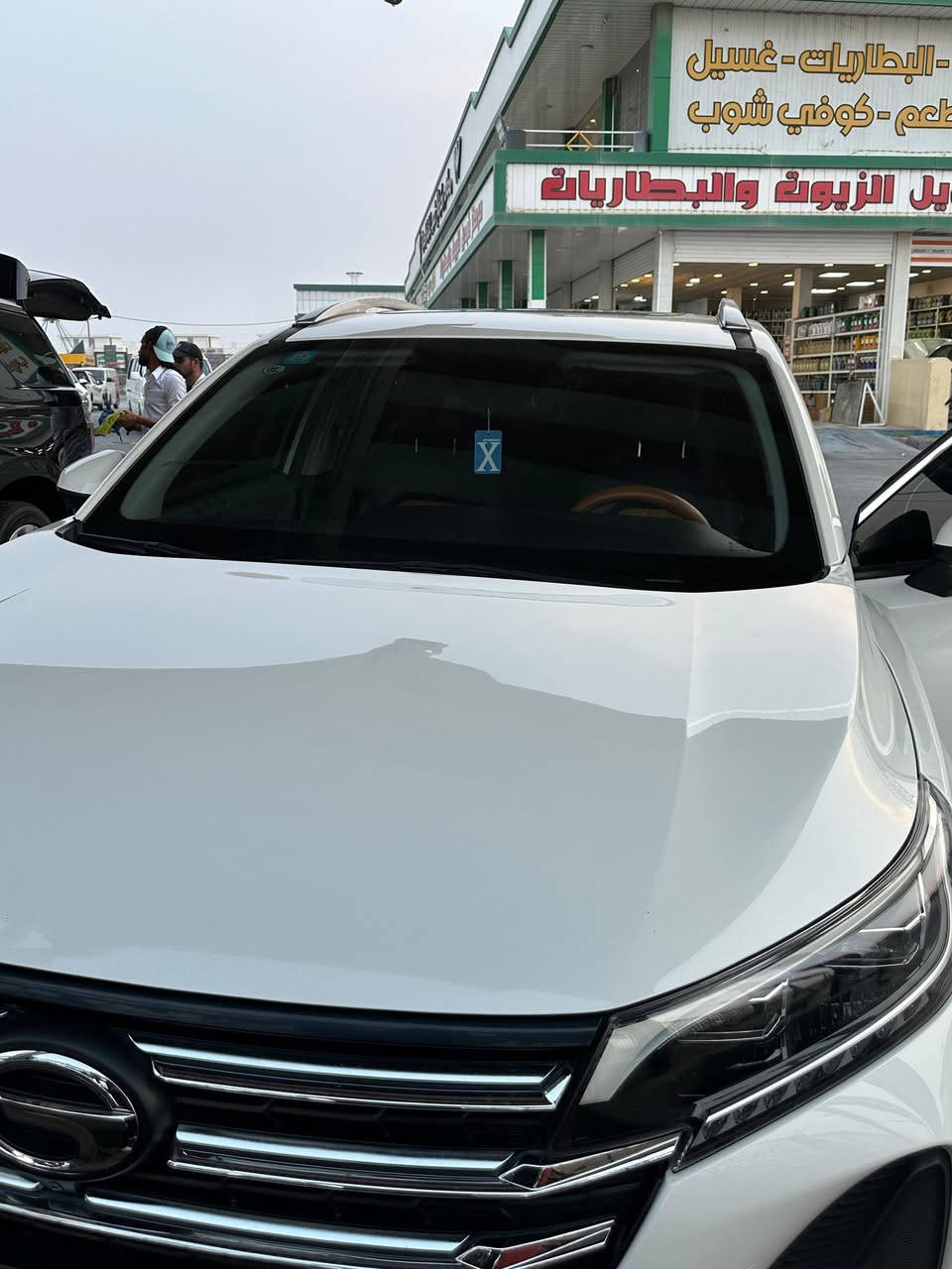 السلام عليكم للبيع سيارة جي اس فور موديل 2023
رقم بغداد بسمي تحويل مباشر 
كفاله عامة فقط بارد بخشم البنيد  
بصمه تنته كشنات جلد 
3 كامرات ثلاثي الابعاد 
ماشيه ٧٧ الف 
سياره حيل نضيفه 
نظام الايكو الاقتصادي  
السعر 120وبيها مجال 
المكان البصرة شط العرب واتساب ***********
