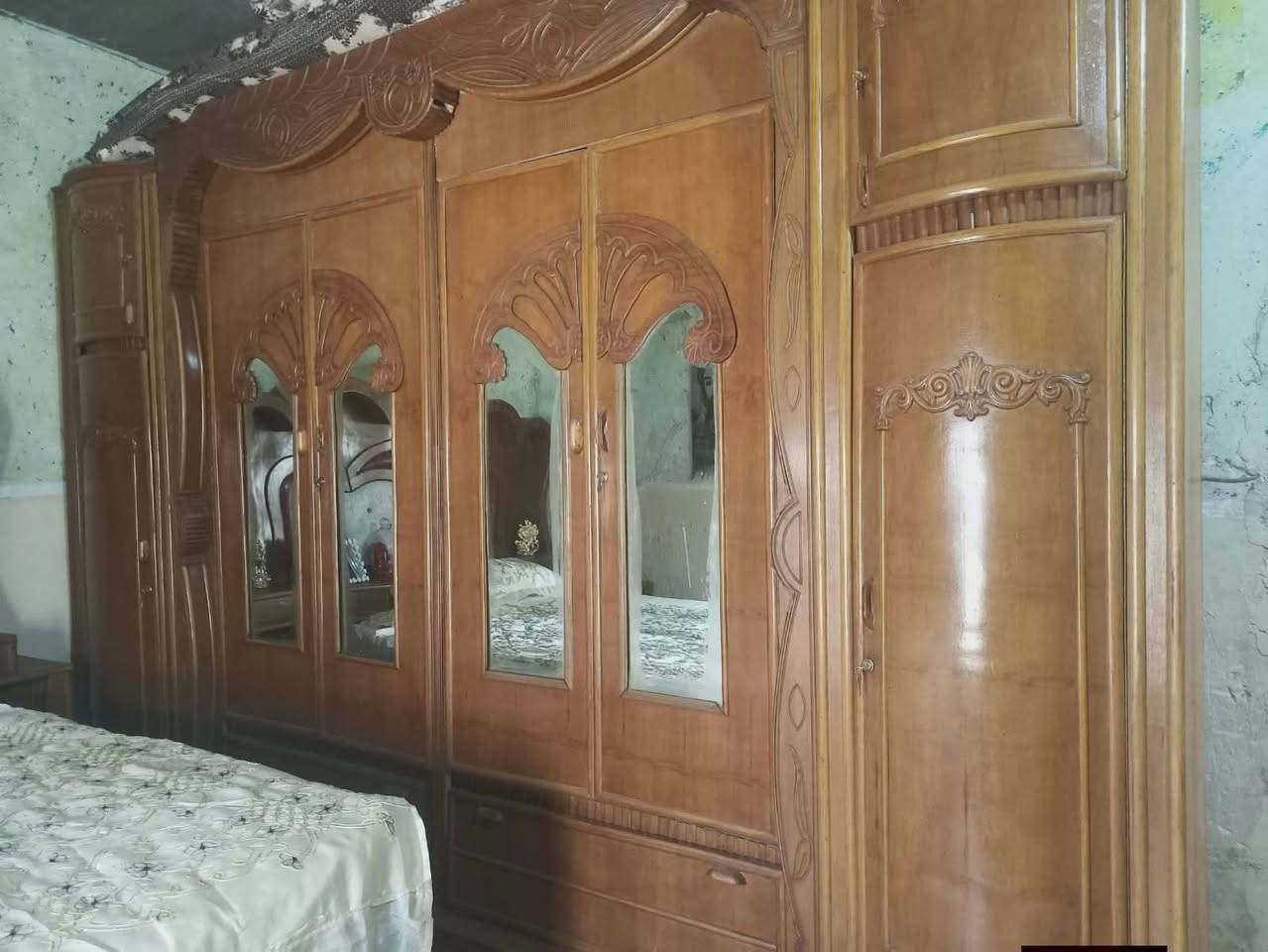 غرفة • للبيع • النجف