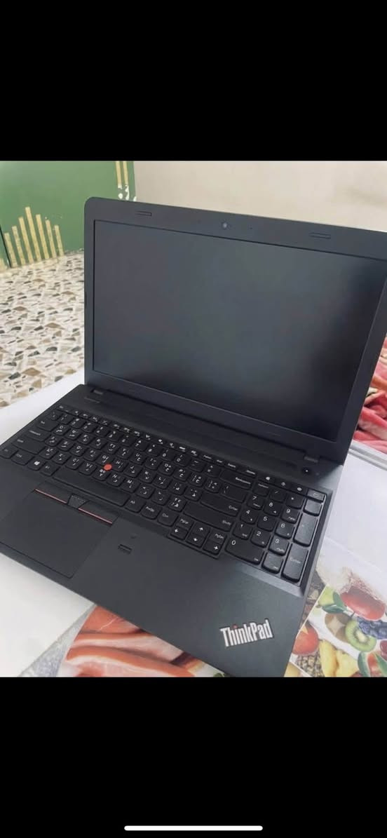 السعر ١٢٥وبي مجال قليل 
مكانيي بغداد الرضوانيه وتوصيلل ماعندي …. 

تفاصيلهاا

لابتوب من شركه  Lenovo ThinkPad. 

المو شرايي لا يتعبني رجائاااا 🌟

جدا ممتاز في الدراسه والالعاب والخ.

سعة التخزين(الذاكره) 256 كيكا

الرام 8 

الشحن ممتاز جدا للدراسه خصتاا .

الشاشه حجمها جدا جبير 
 نقصها بس شاحنه عطلانه 

للتواصل وتساب 

***********
