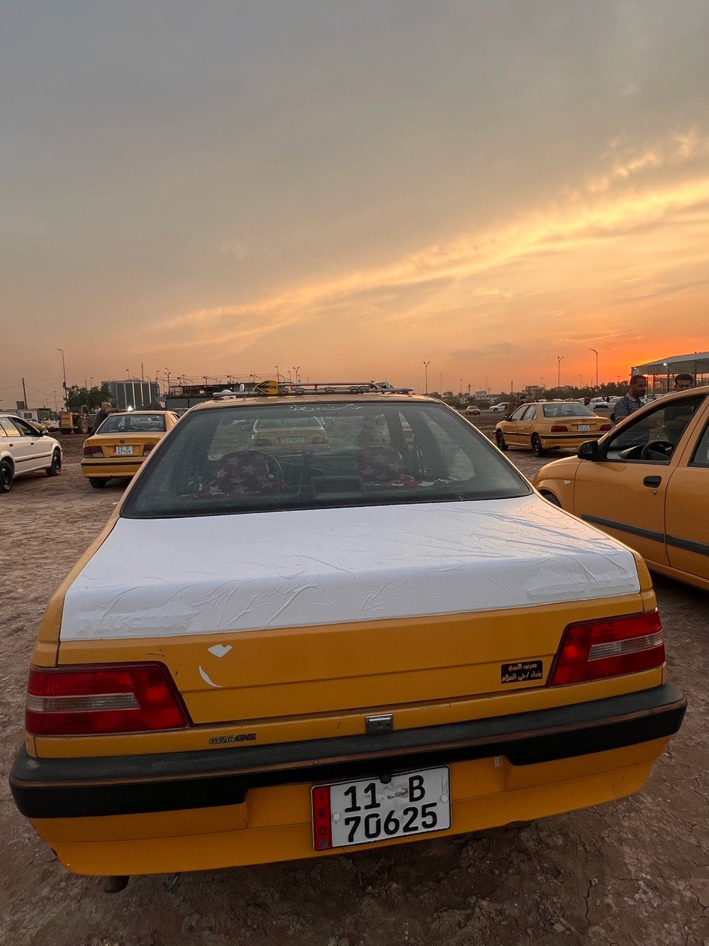 مستعجل • مكينة وكير • ٢٠١٢