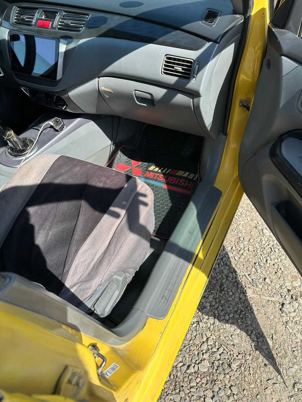 سلام عليكم بيع بيع بيع فقط لانسر كير ومكينه كفاله كير عادي سياره خير من الله فقط بيه الجاملغ الامامي مبدل  السياره معمره هلالته تحويل ثاني يوم السنويه لحد 2030 سياره برغي ما بيه نقص مكان ديالى بعقوبة السعر55 وبيه مجال كلش بسيط 
***********
