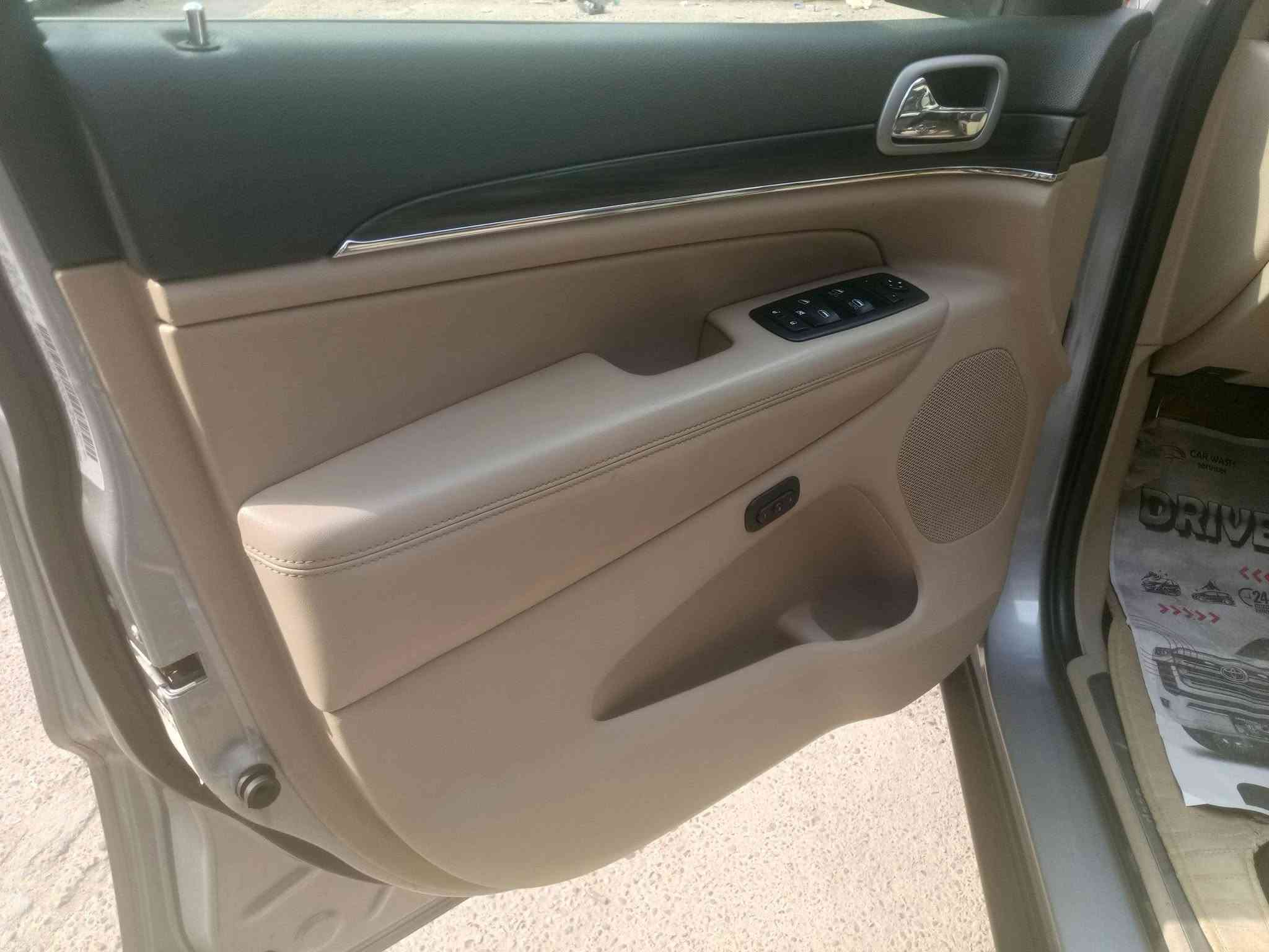 جراند شيروكي • ٢٠٢٠ • رقم اربيل