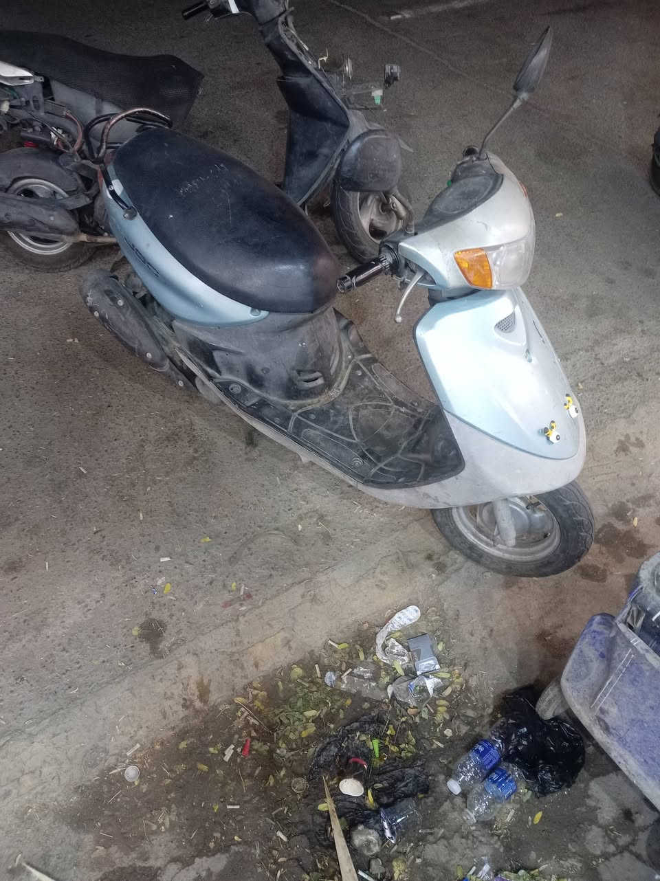 للبيع رمبه كلها بلاديه نضيفه
شراي اتصل *********** واتساب

العنوان بغداد الصالحيه شارع حيفا

السعر 500 وبيه مجال بسيط

