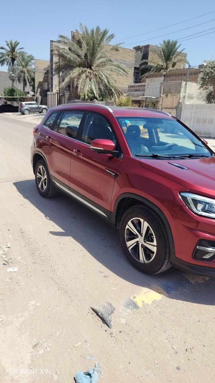 السلام عليكم شانجان cs75موديل 2019 
فور ويل 
 السياره على وضع  الشركة السيارة حره تحويل مباشر 
ماشيه  62000 الف كفاله عامه
مكان السياره بابل شارع 60 خلف كنتاكي هاوس
الاتصال ع الرقم ***********
