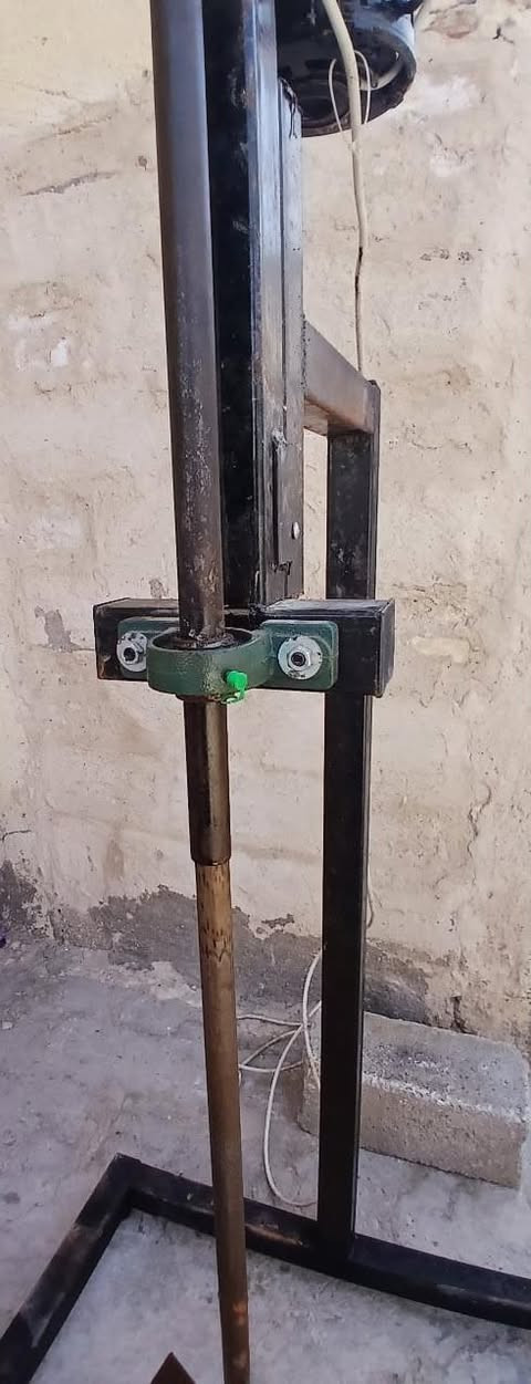 السلام عليكم ماطور زاهي كامل وجديد استعمال مره واحده فقط ٣٠٠ وبي مجال للشراي ***********
